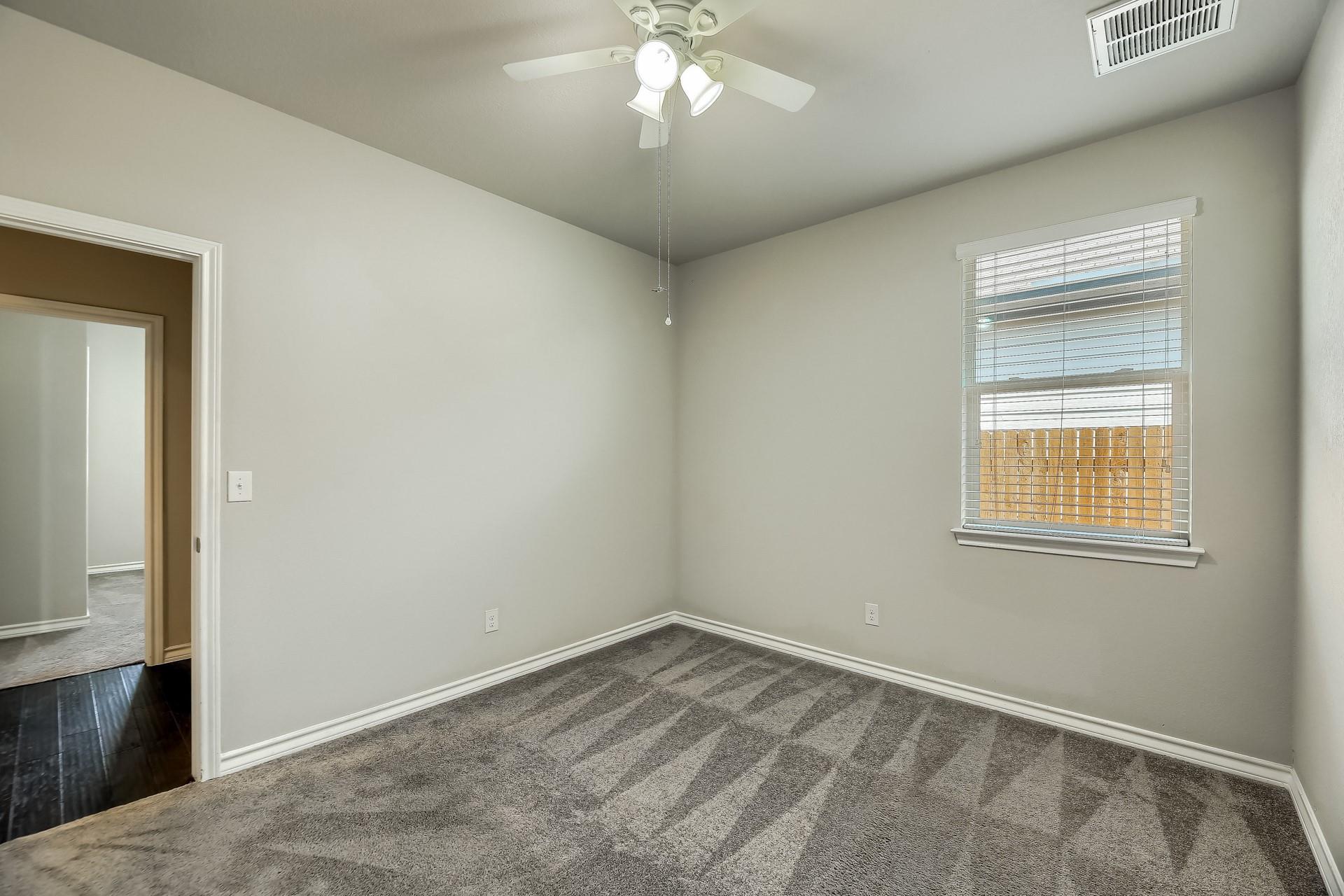 108 Flexus Ln, Liberty Hill, TX 78642