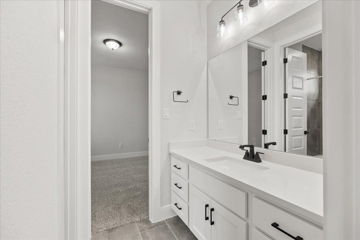 132 Lily Pad Ln, Kyle, TX 78640