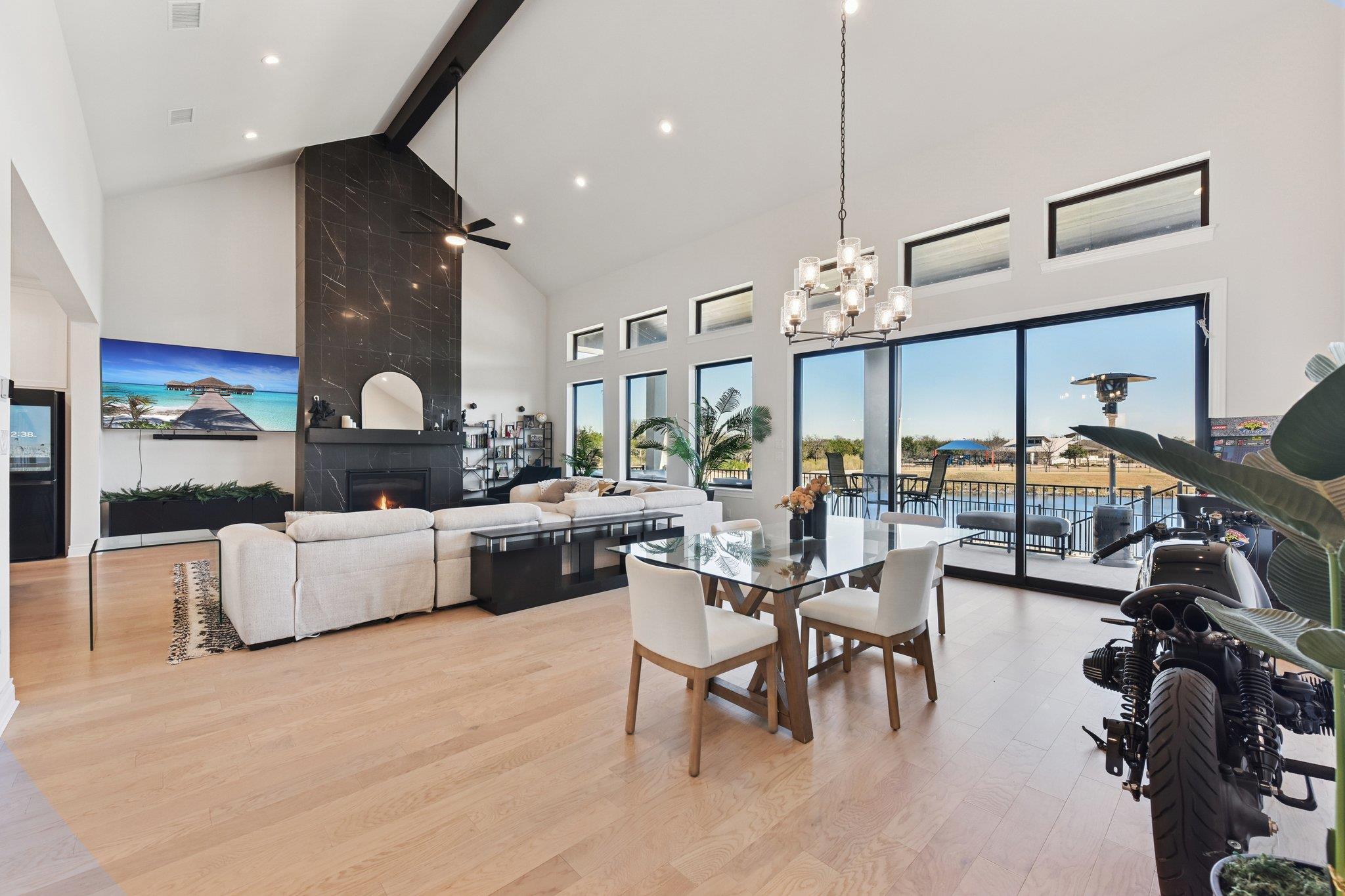 222 Rio Ranchero Rd, Georgetown, TX 78628