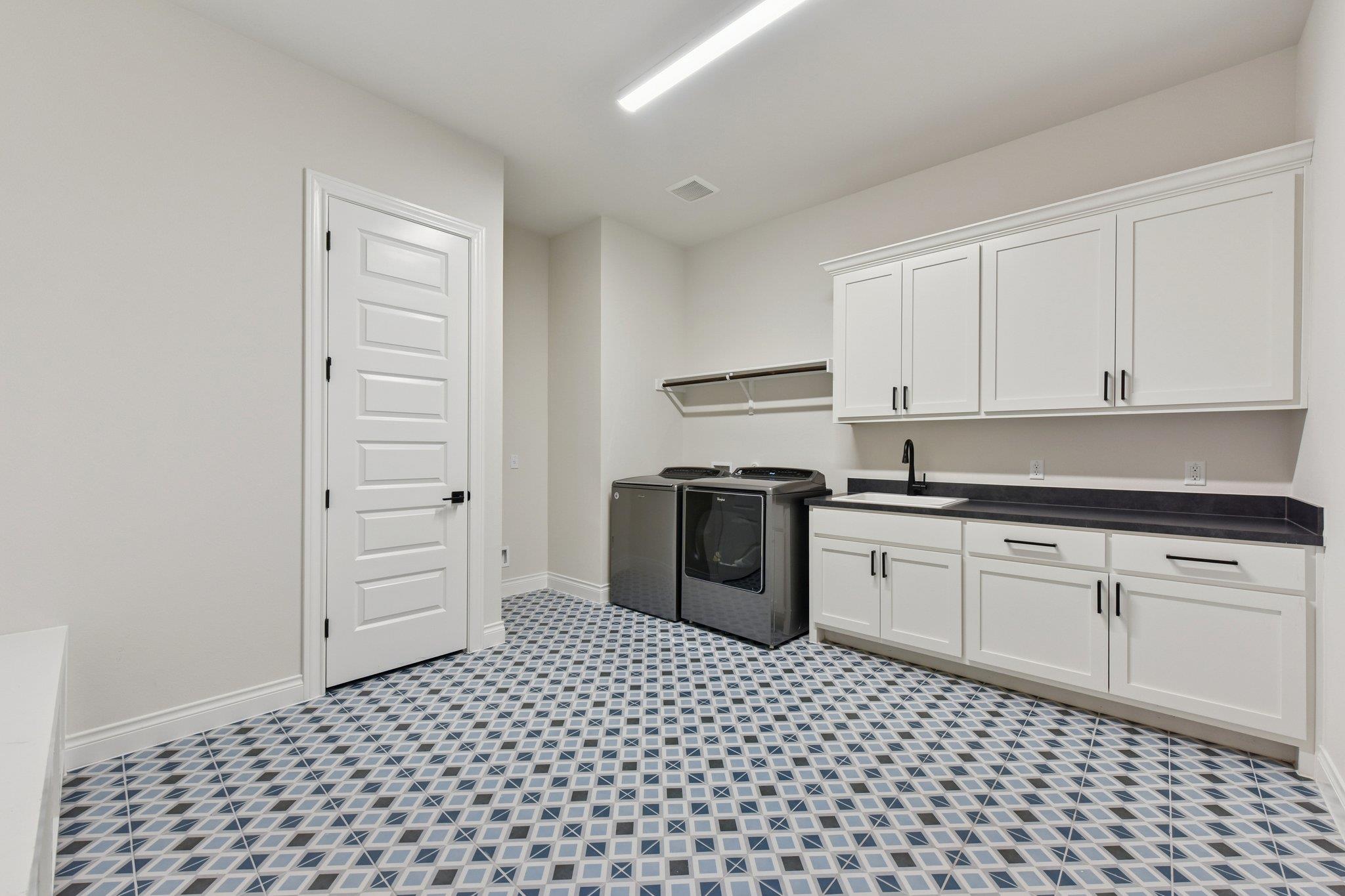 222 Rio Ranchero Rd, Georgetown, TX 78628