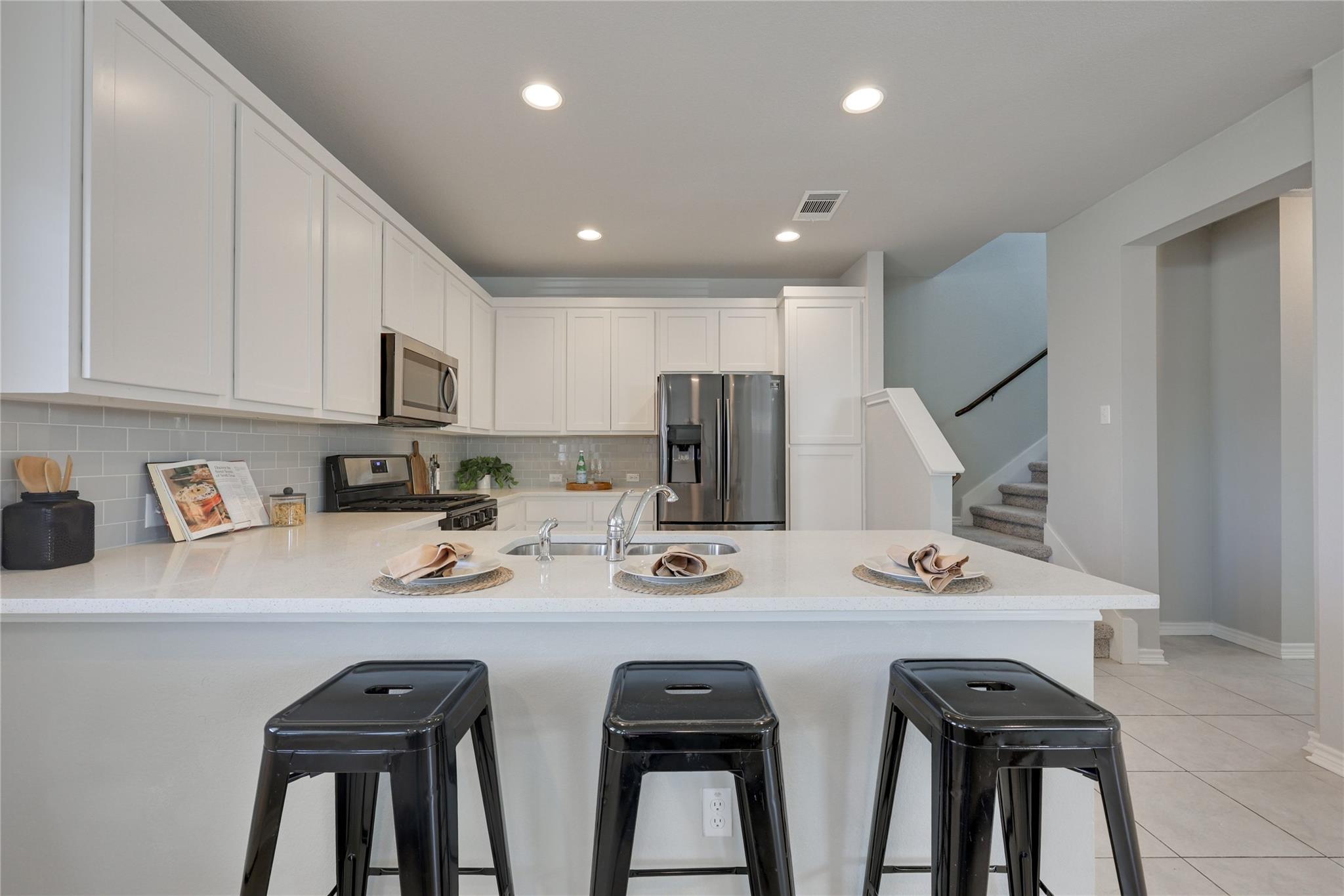 1913 Cypress Gate Dr, Leander, TX 78641