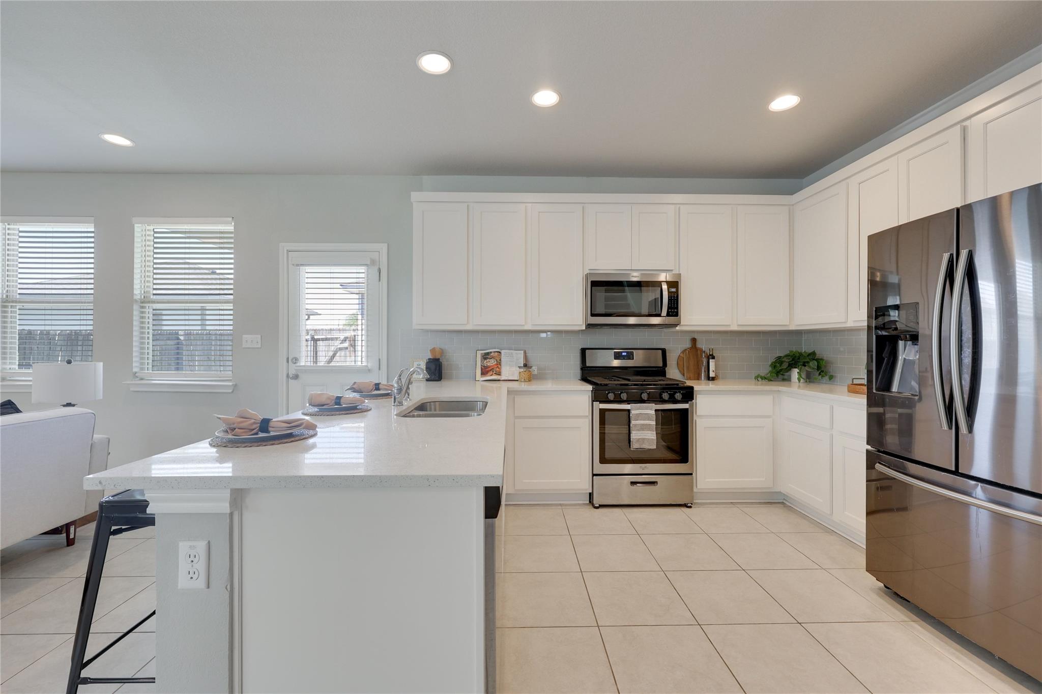 1913 Cypress Gate Dr, Leander, TX 78641