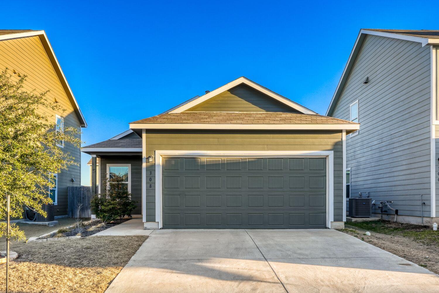 308 Geode Gln, Maxwell, TX 78656