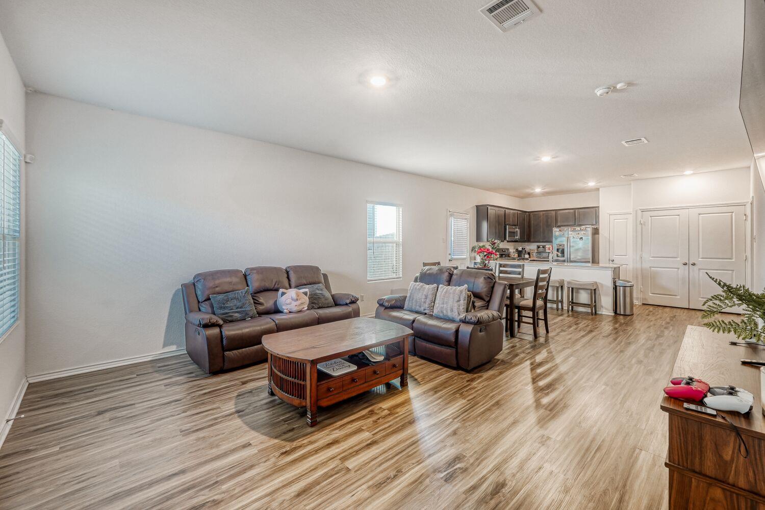 308 Geode Gln, Maxwell, TX 78656