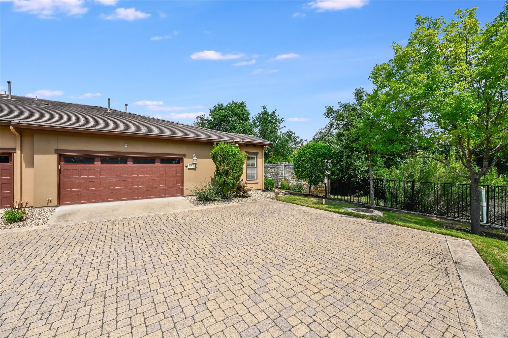 104 Rivalto Cir # 1, Lakeway, TX 78734