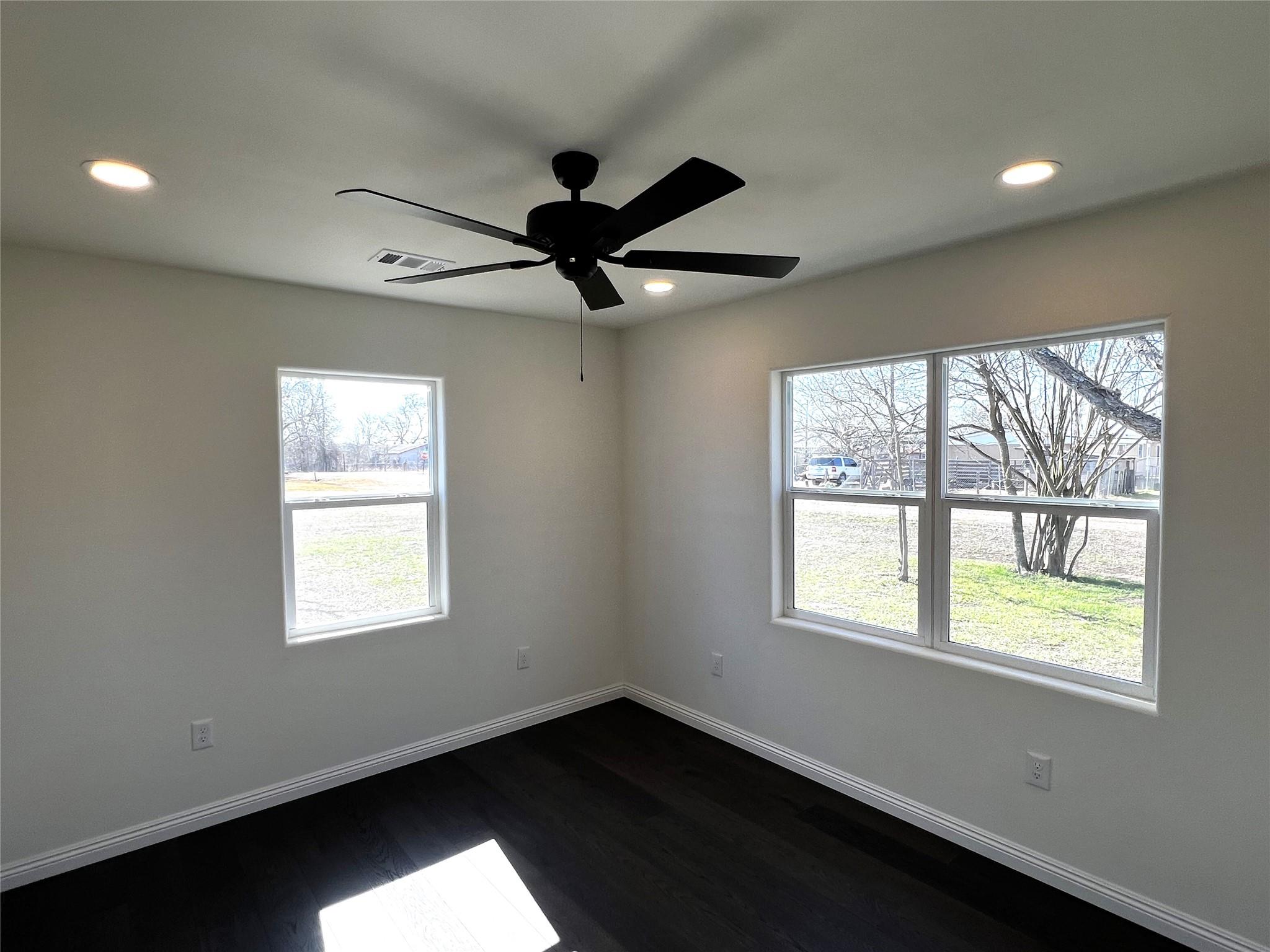 205 E Train St, Ellinger, TX 78938