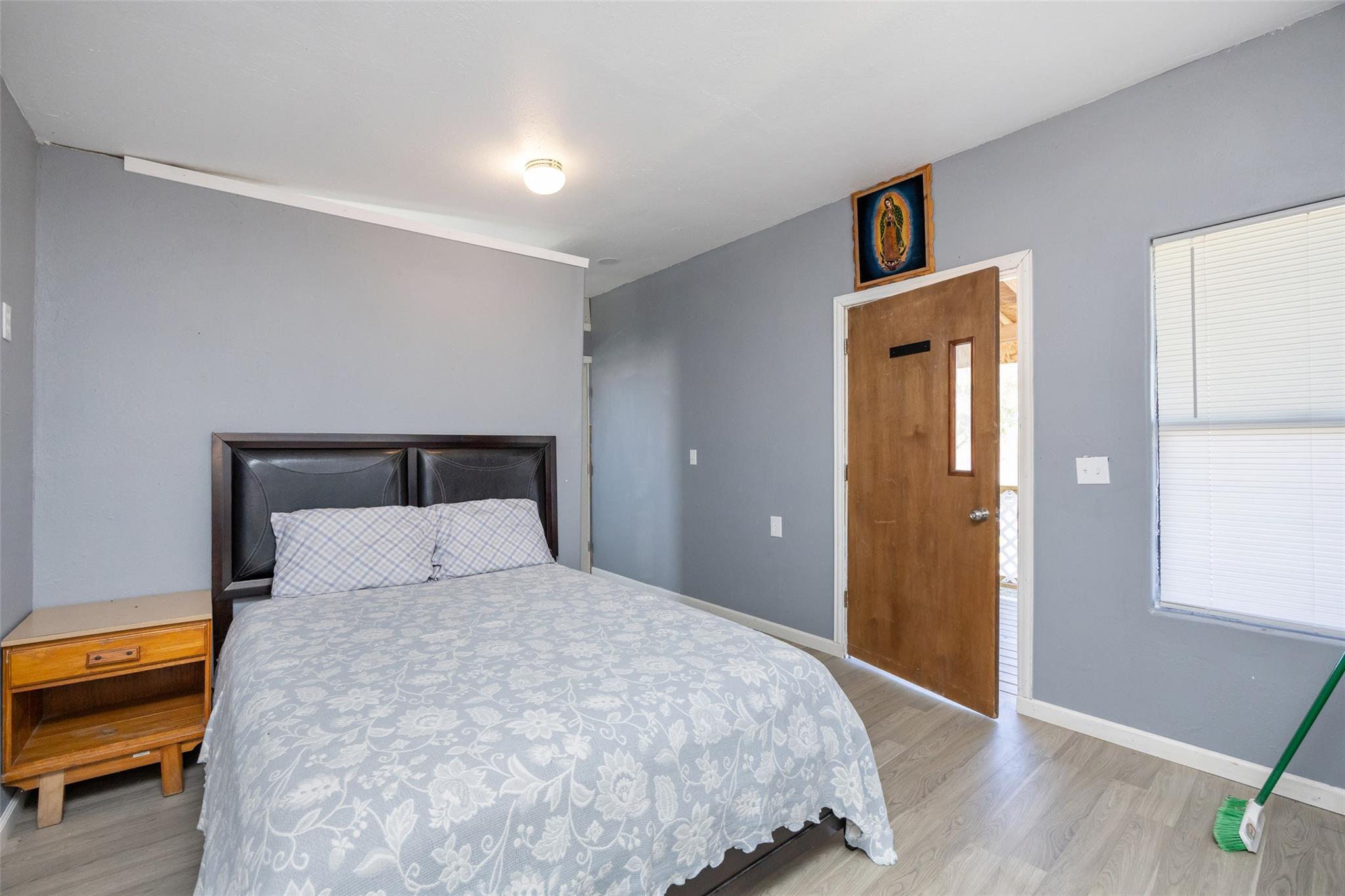 176 Co Rd 304 Rd, Orange Grove, TX 78372