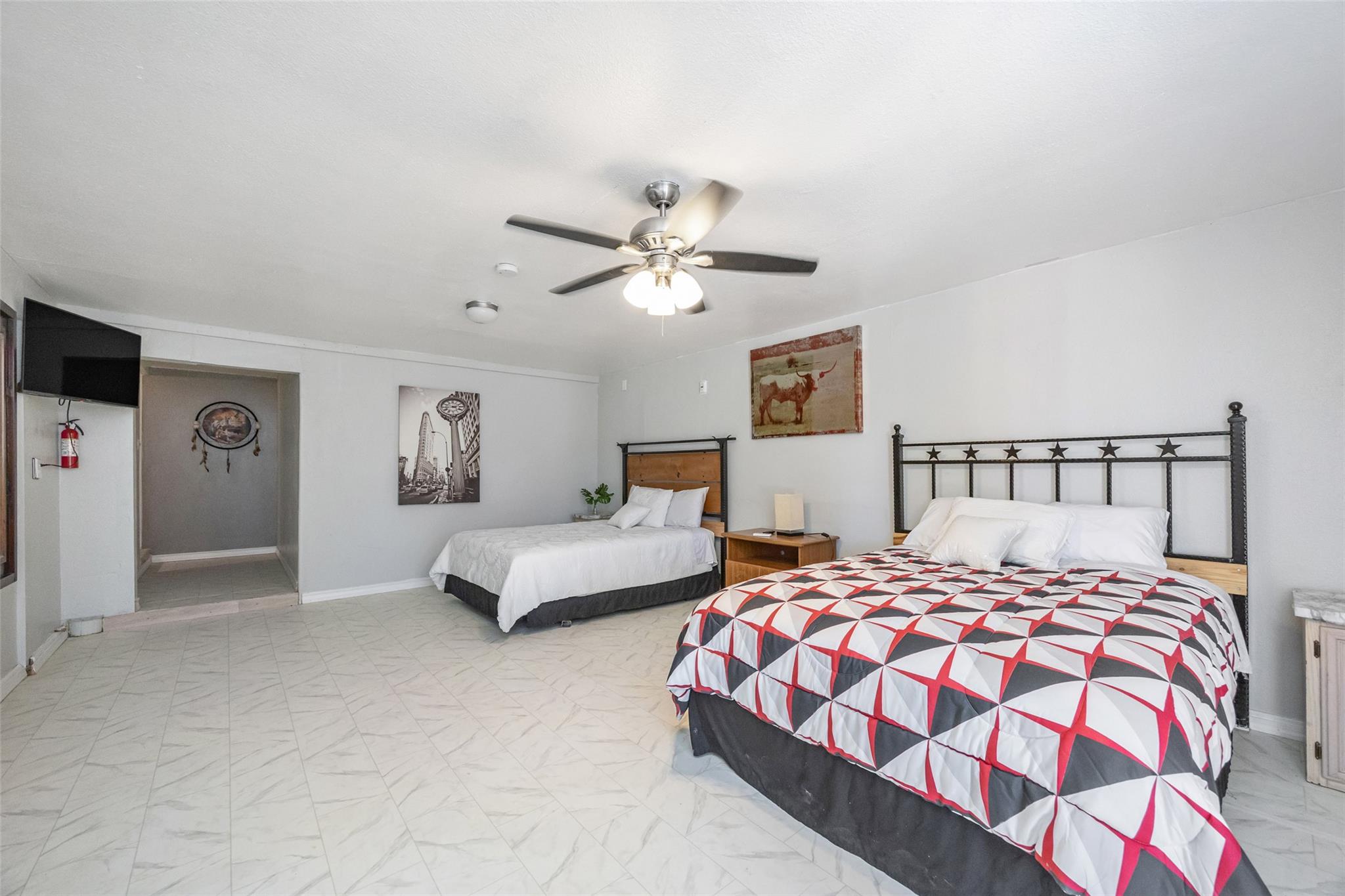 176 Co Rd 304 Rd, Orange Grove, TX 78372