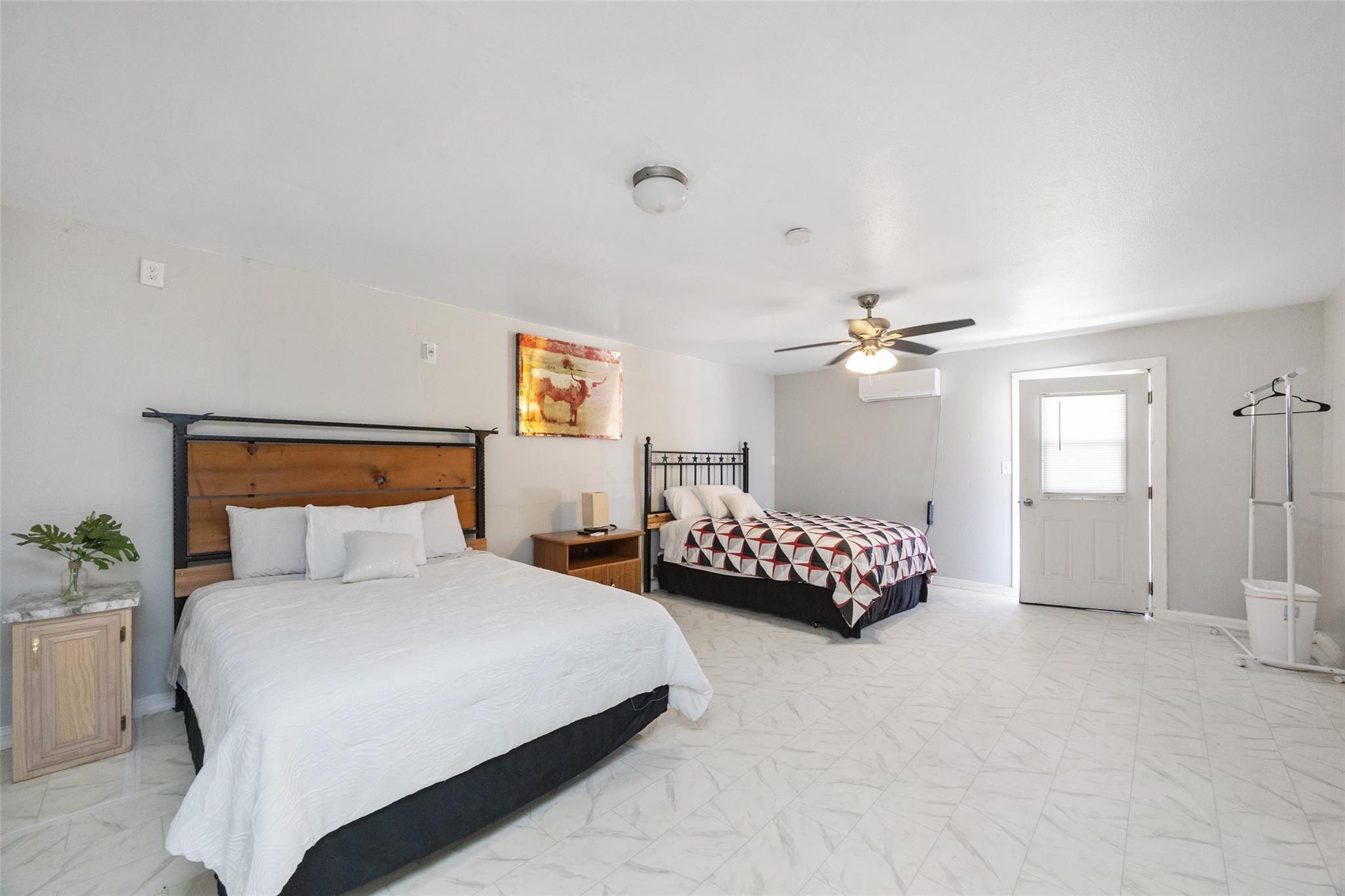 176 Co Rd 304 Rd, Orange Grove, TX 78372