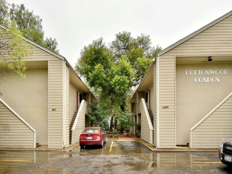 4409 Guadalupe St # 2, Austin, TX 78751
