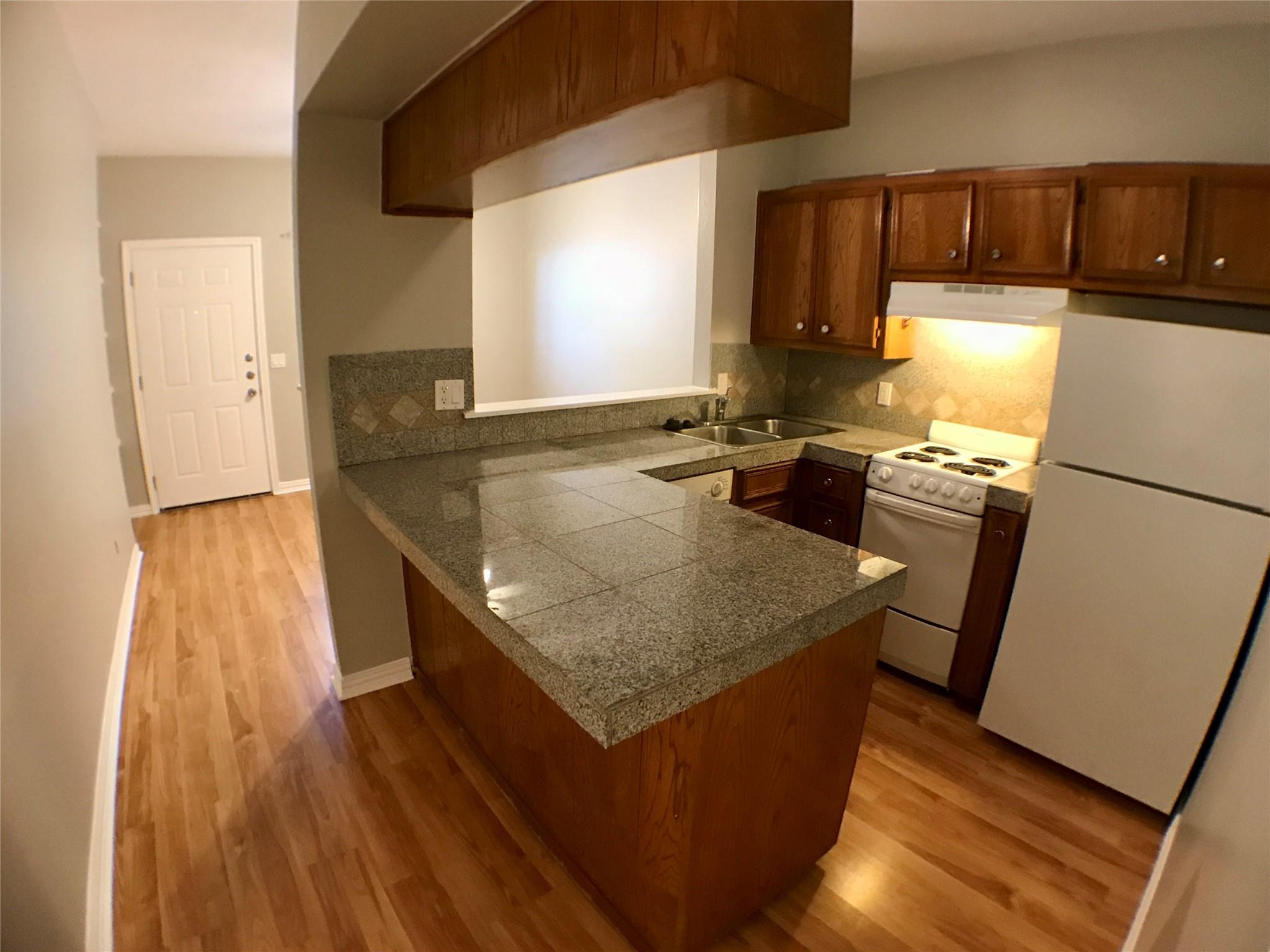 4409 Guadalupe St # 2, Austin, TX 78751