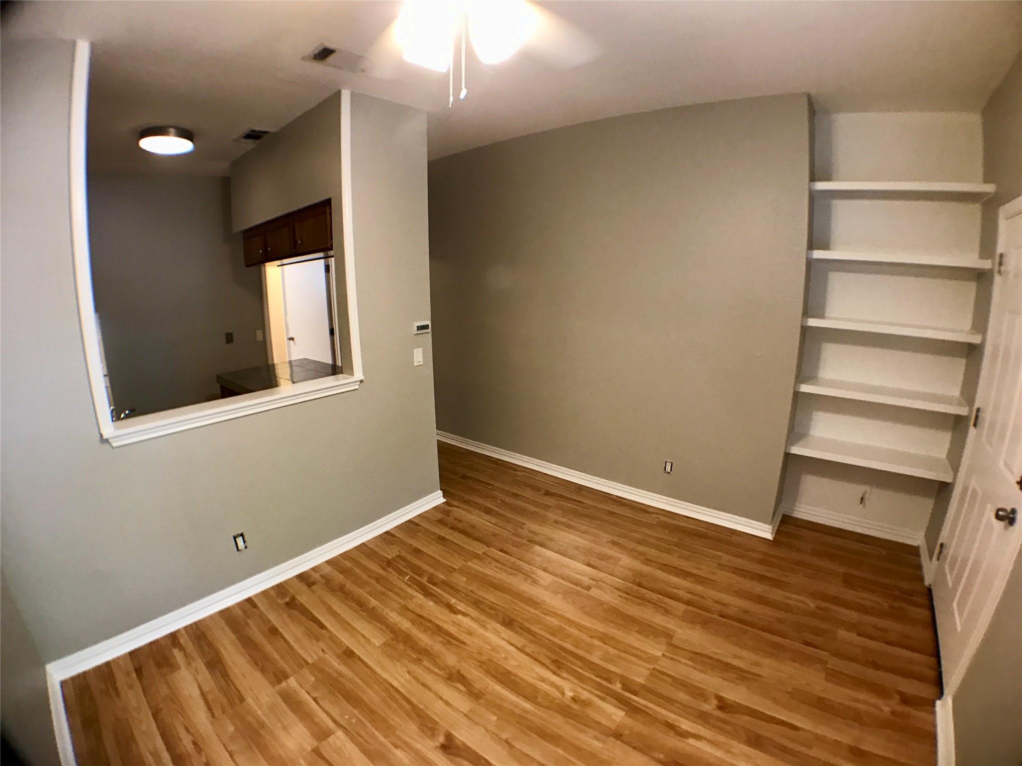 4409 Guadalupe St # 2, Austin, TX 78751