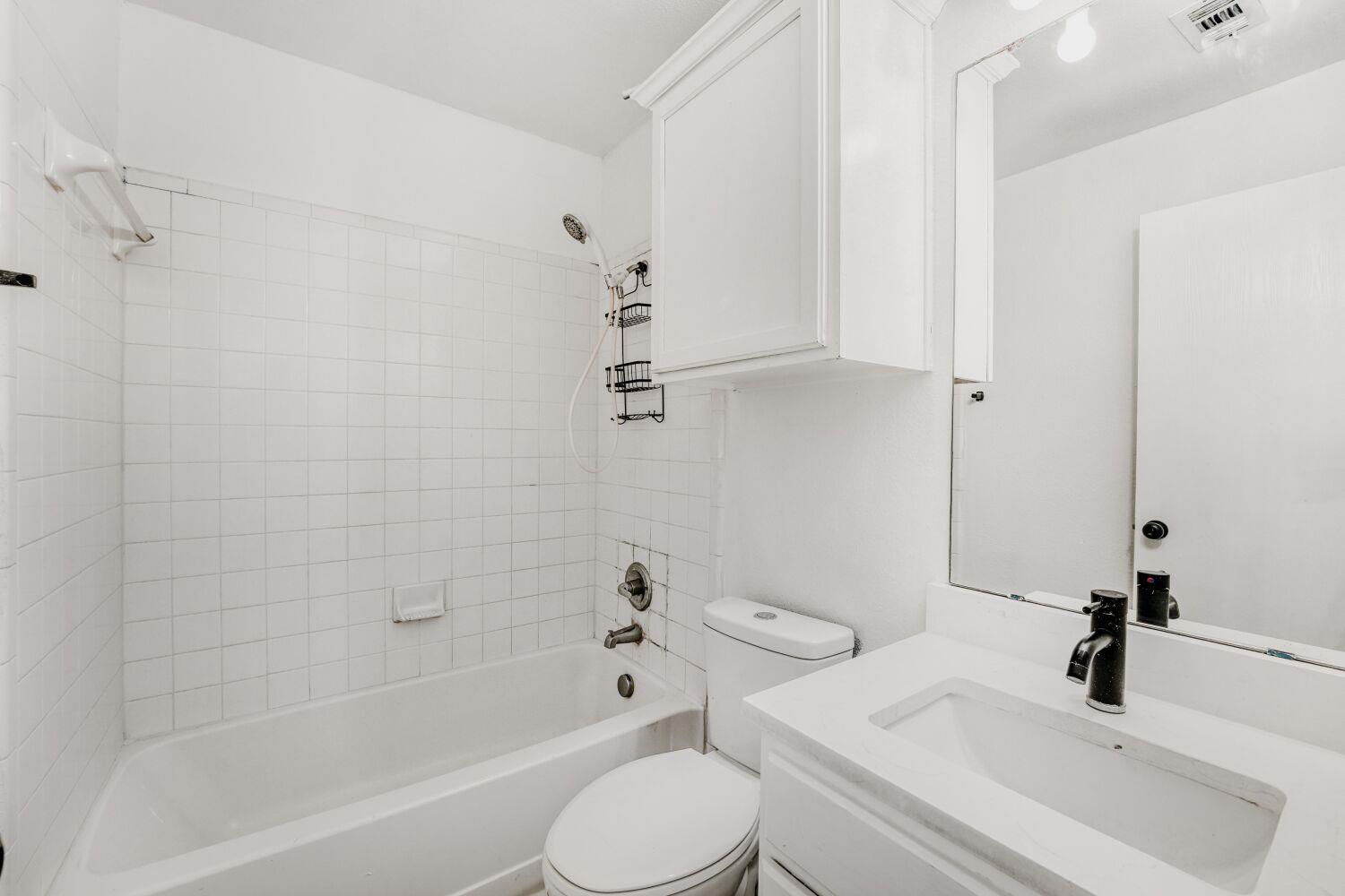 16828 Jaron Dr, Manor, TX 78653