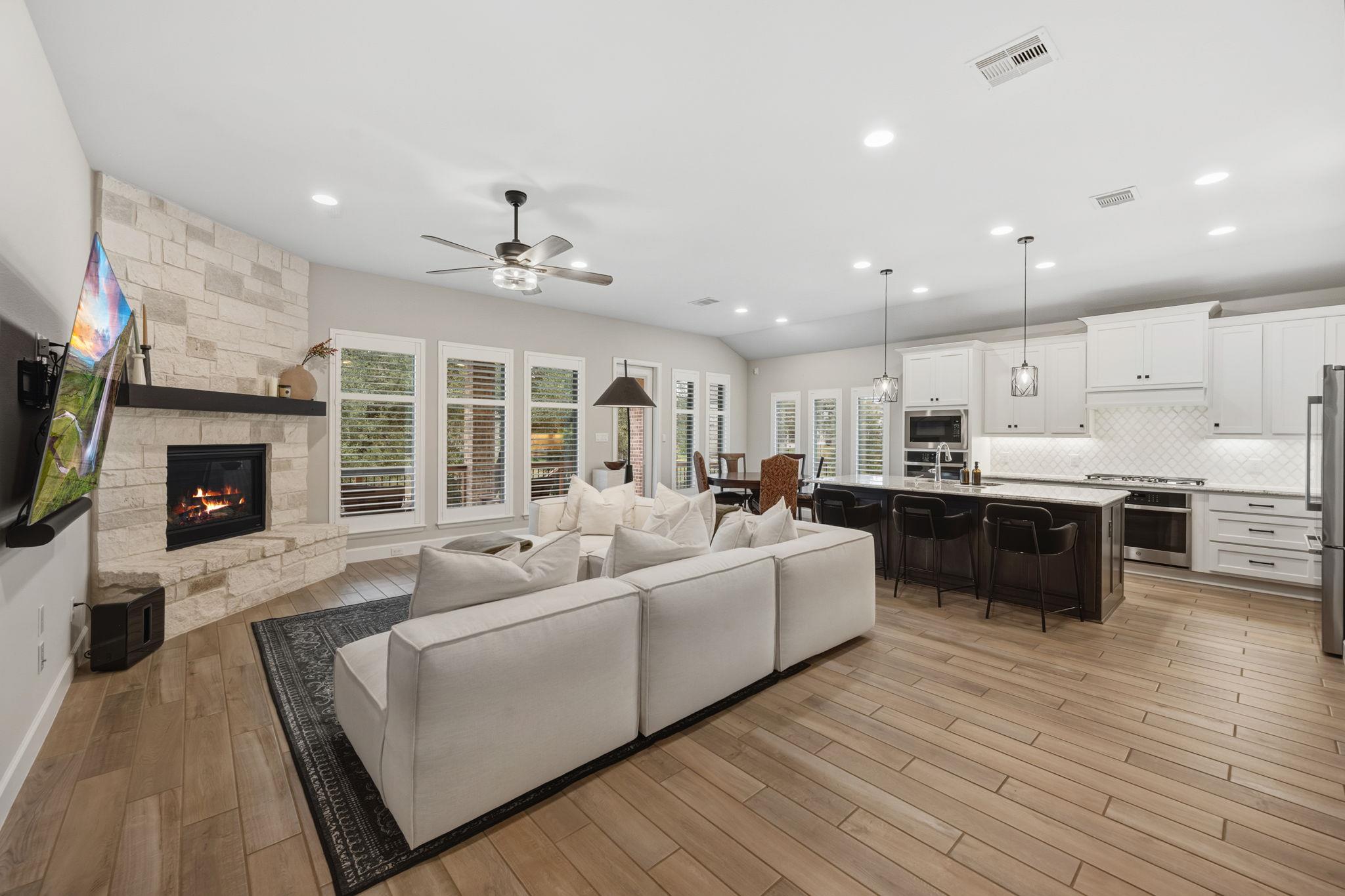 422 Bridle Trl, New Braunfels, TX 78132