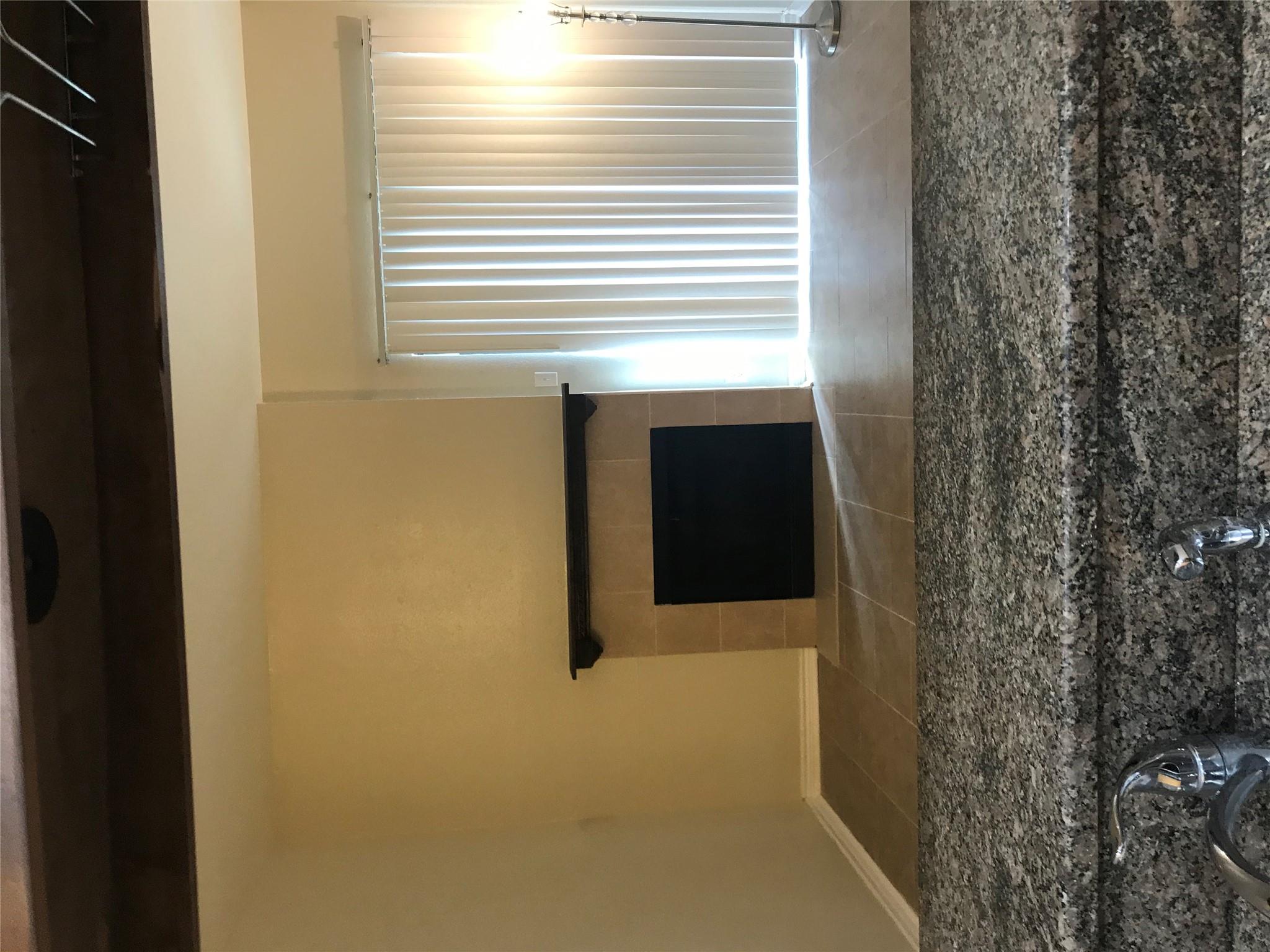 12166 Metric Blvd # 1007, Austin, TX 78758