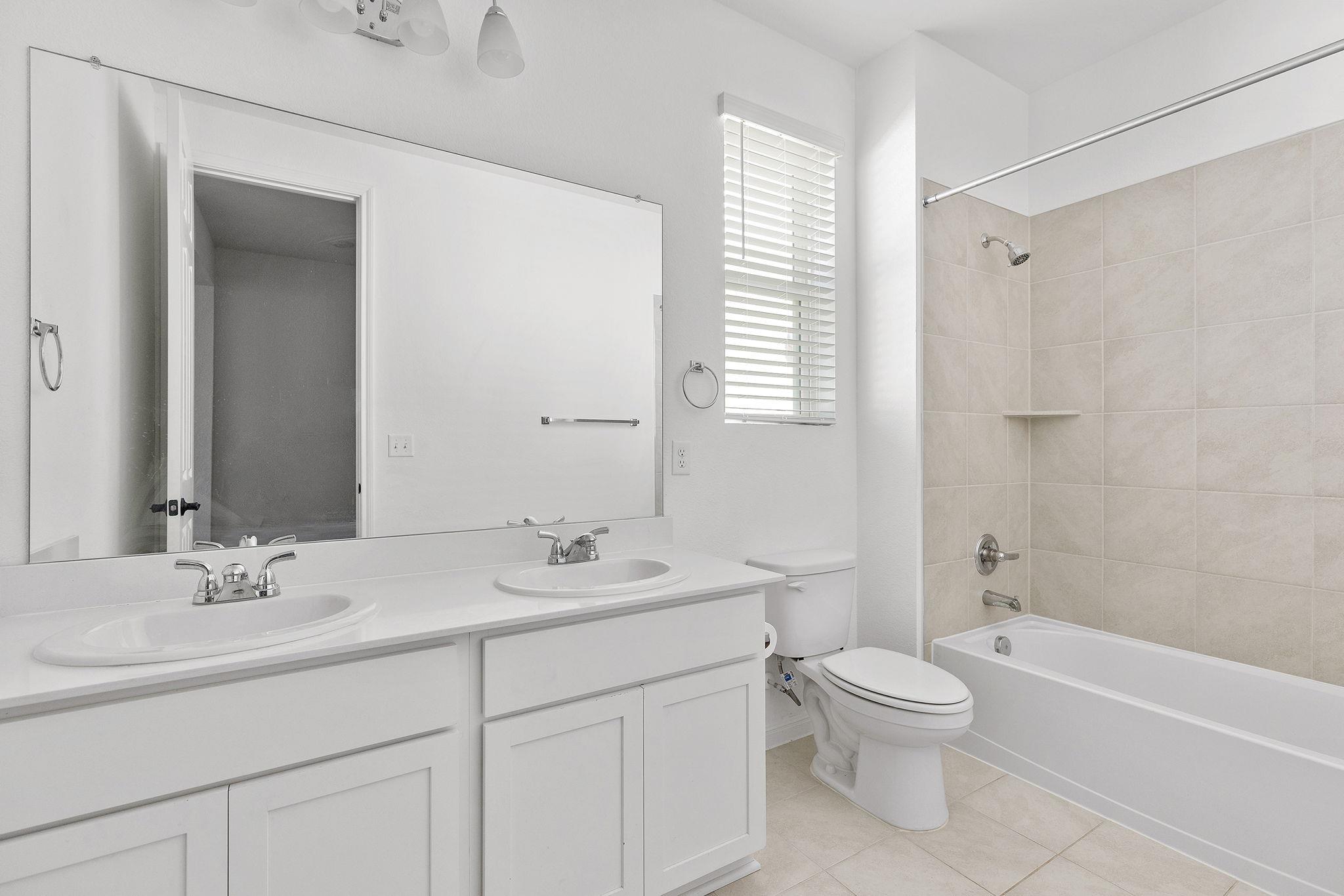 612 Seabiscuit Dr, Jarrell, TX 76537