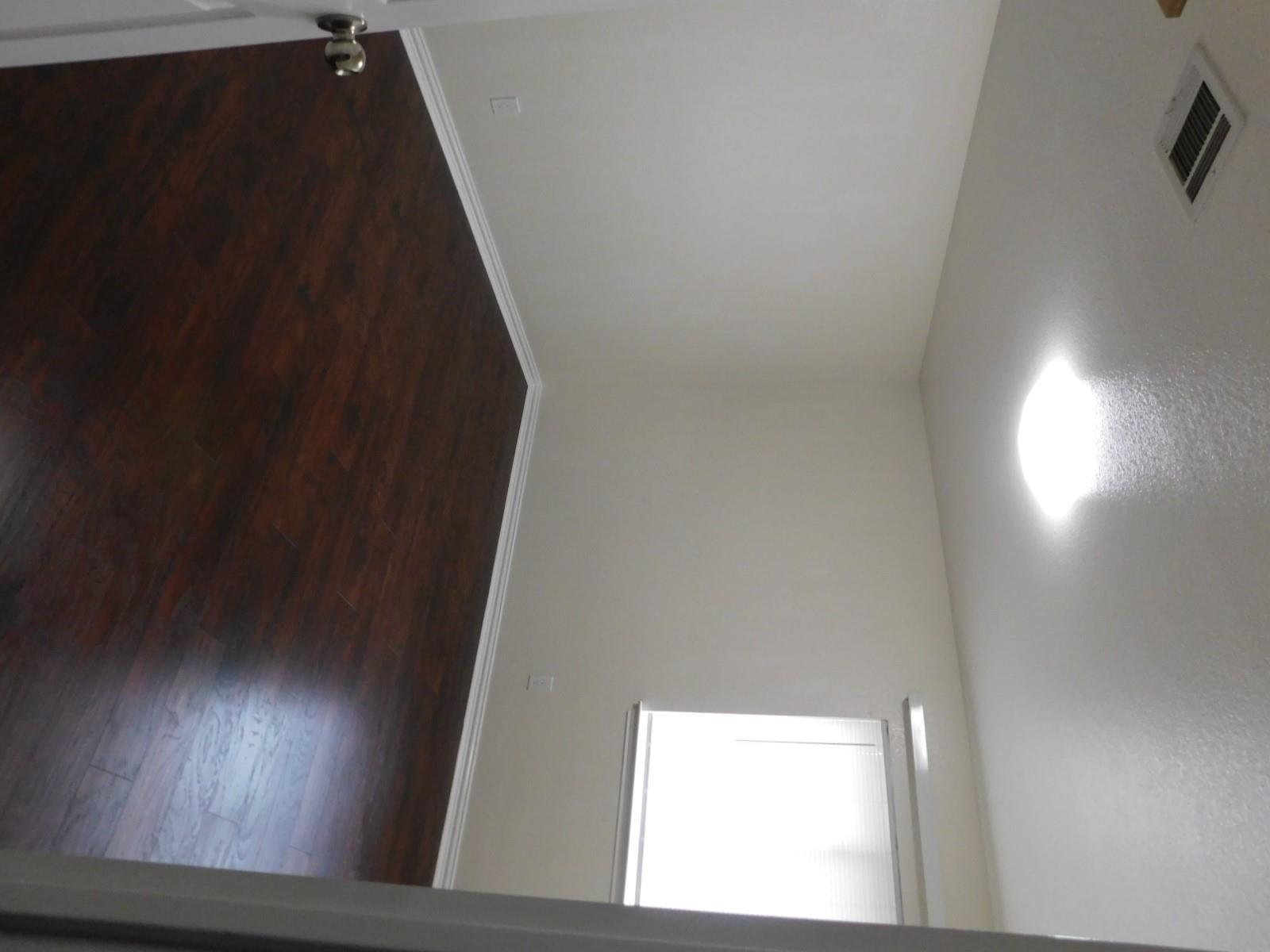 1301 Leah Ln, Round Rock, TX 78665