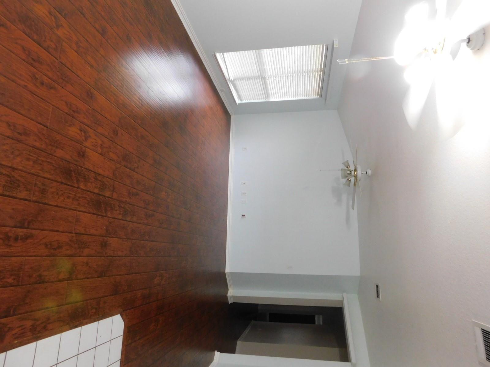 1301 Leah Ln, Round Rock, TX 78665