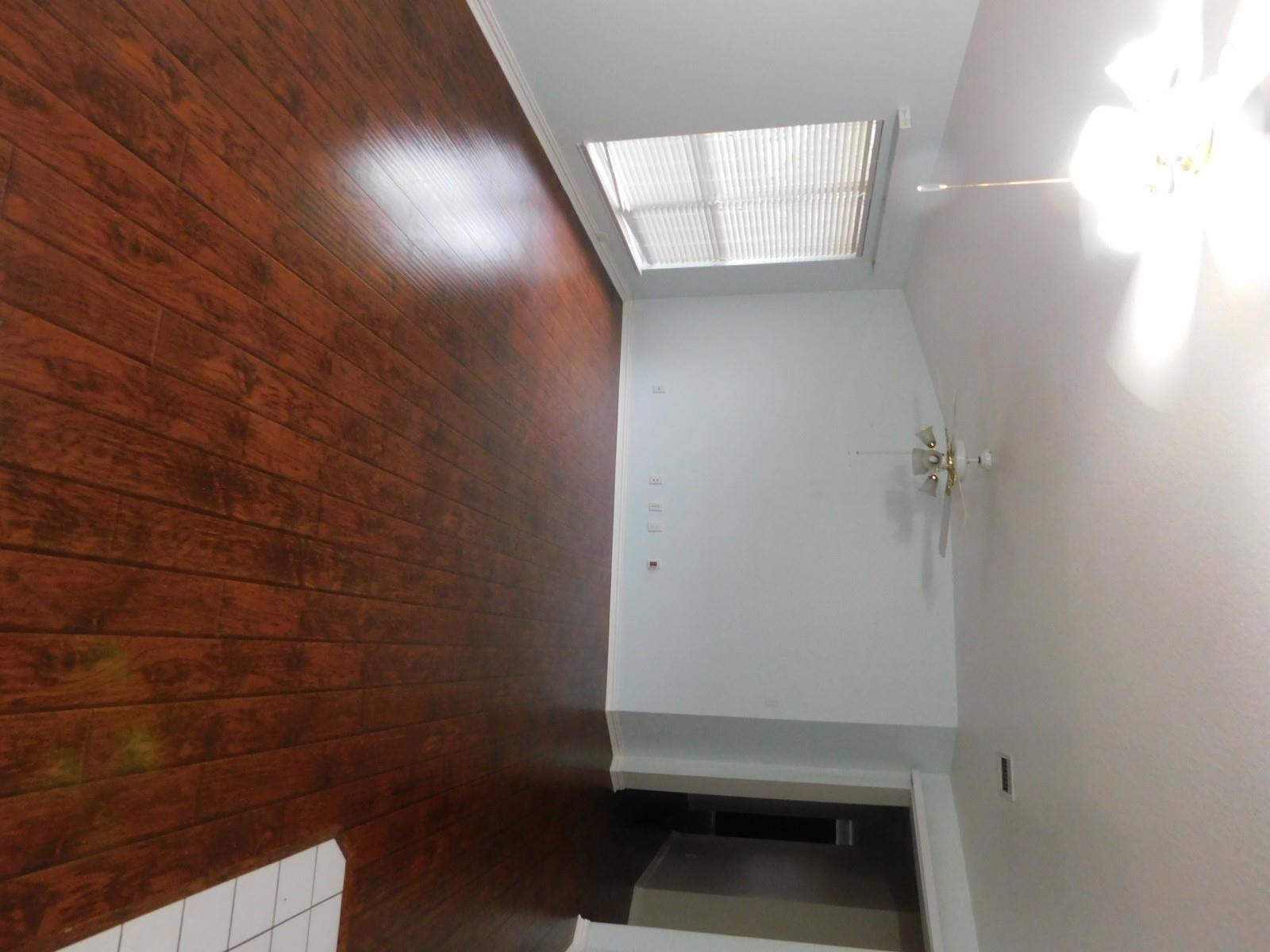 1301 Leah Ln, Round Rock, TX 78665