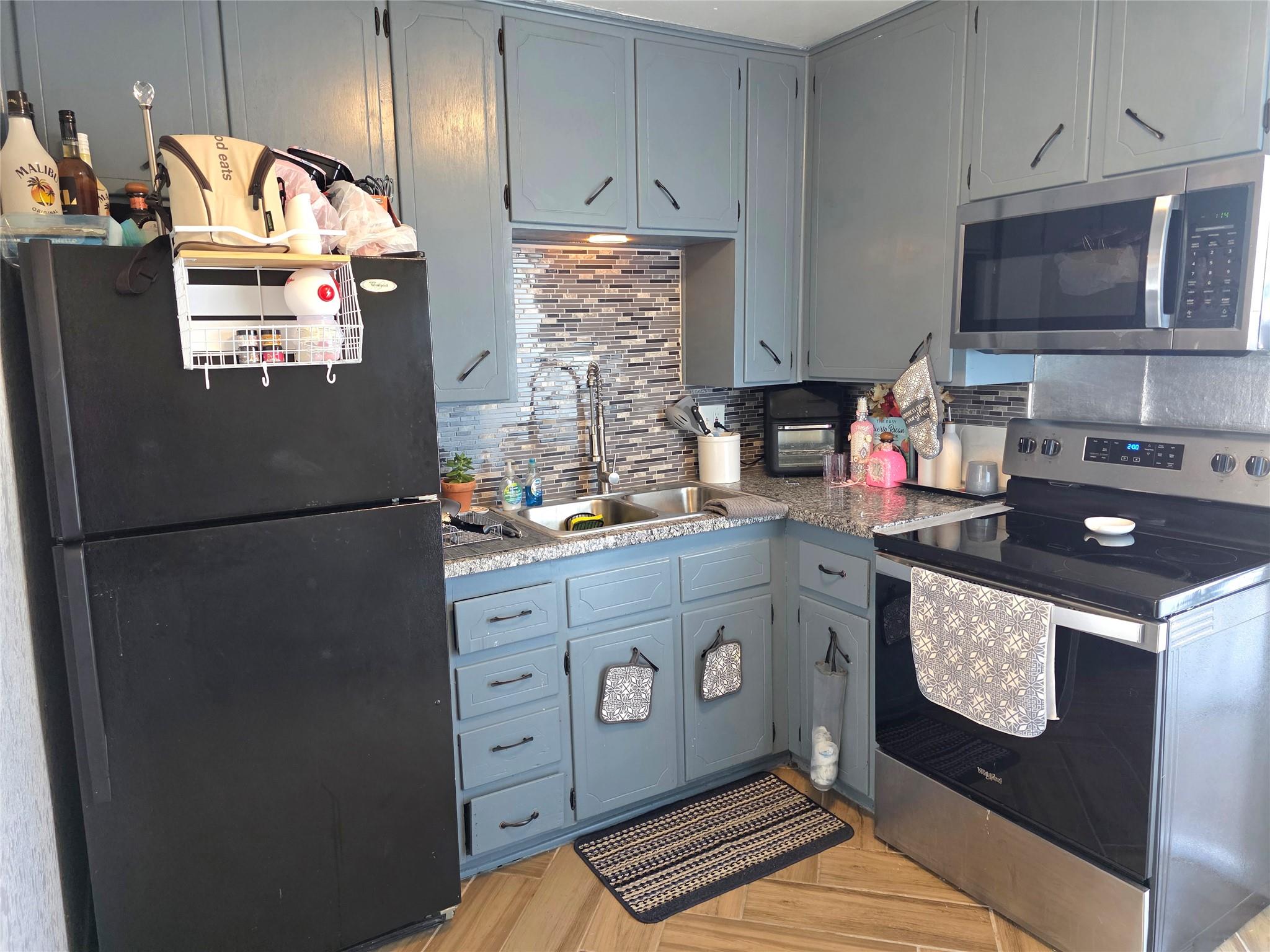 805 Sissom Rd, Killeen, TX 76541