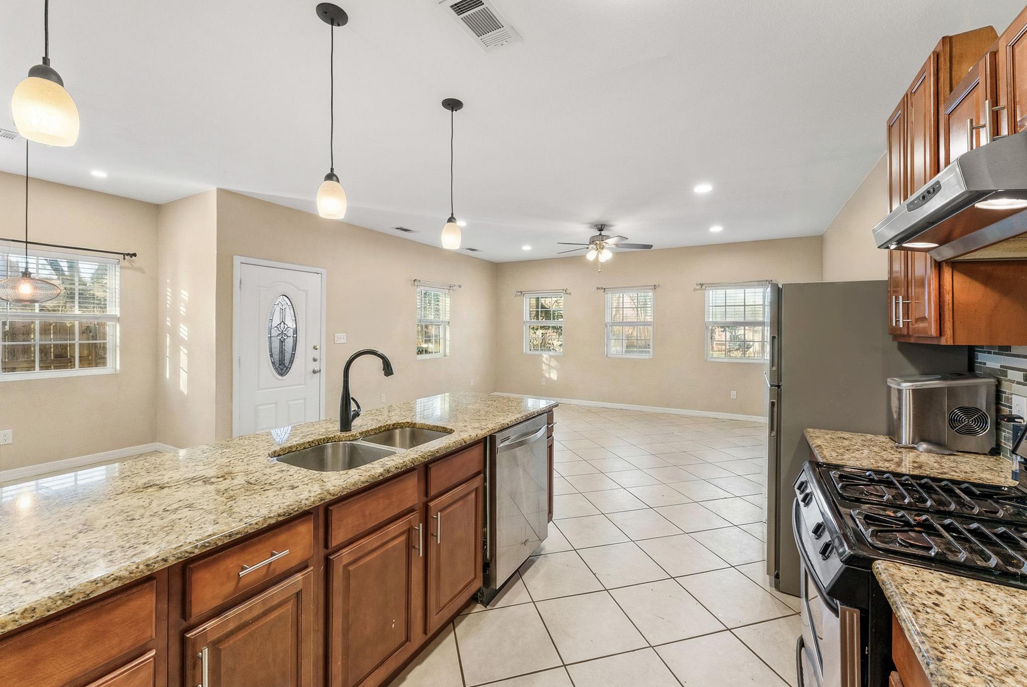 6109 Caddie St # A & B, Austin, TX 78741