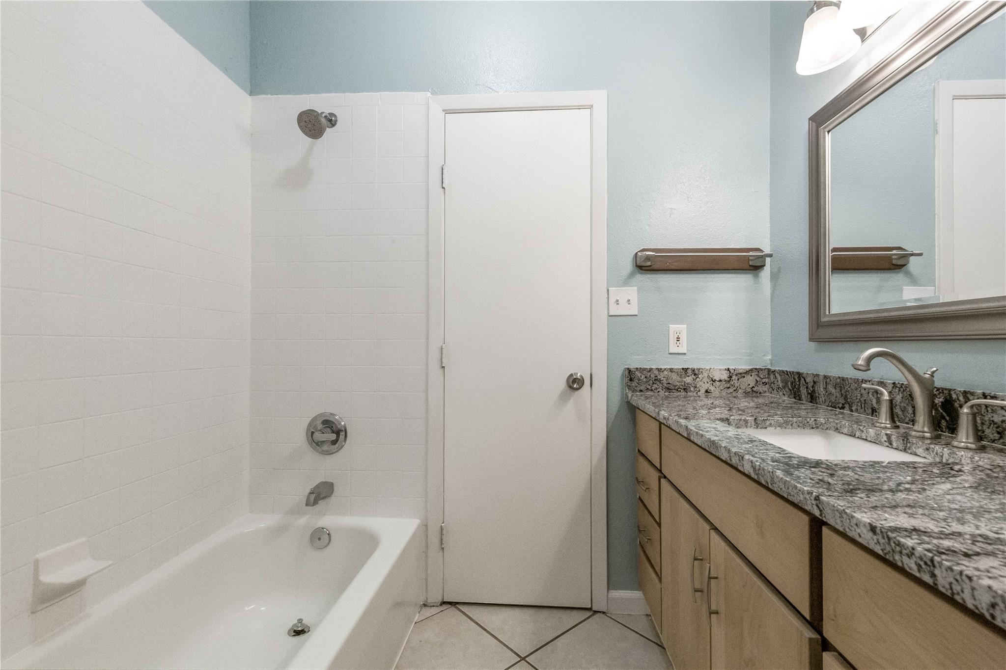 6109 Caddie St # A & B, Austin, TX 78741