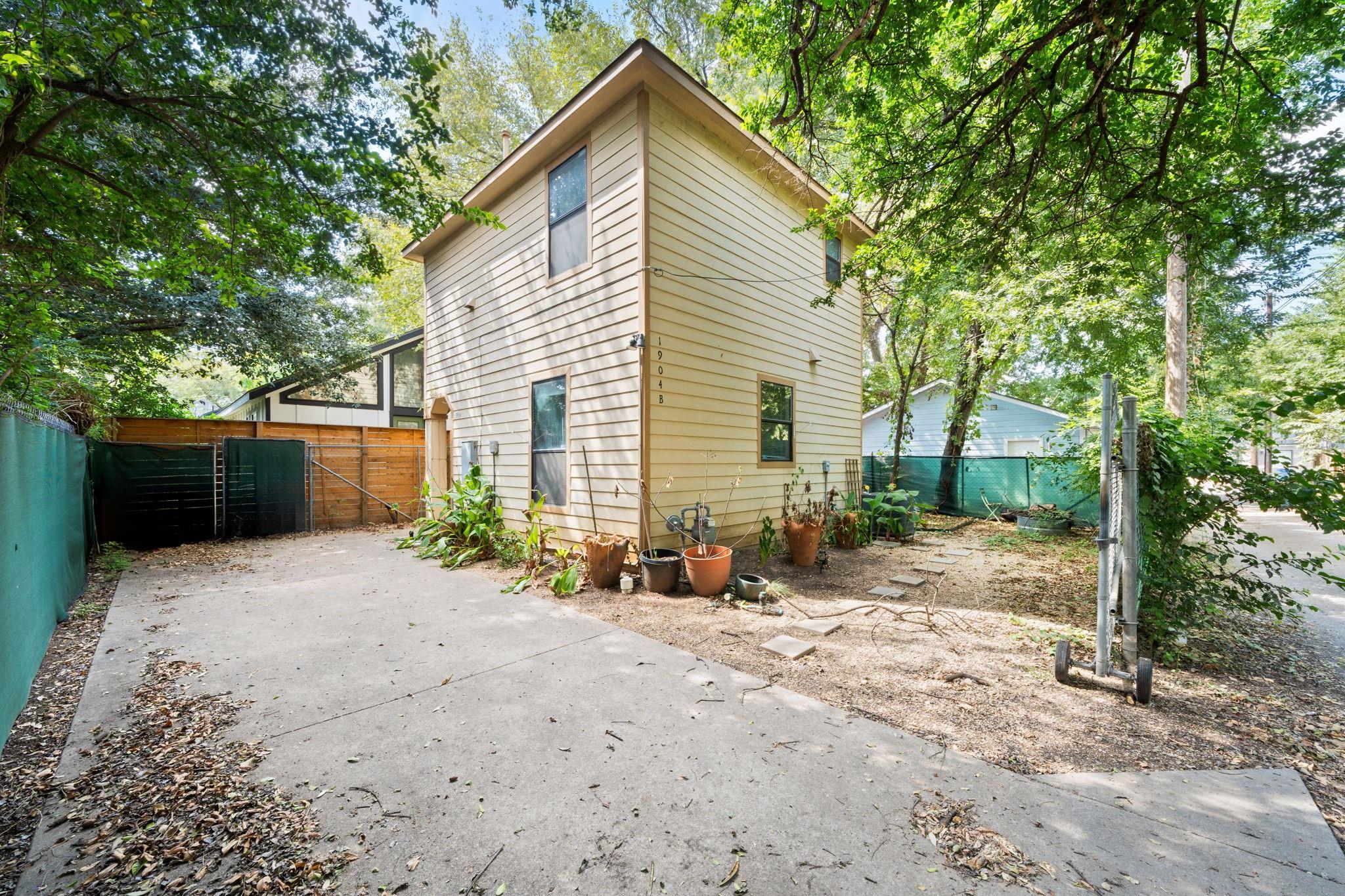 1904 Garden St # B, Austin, TX 78702