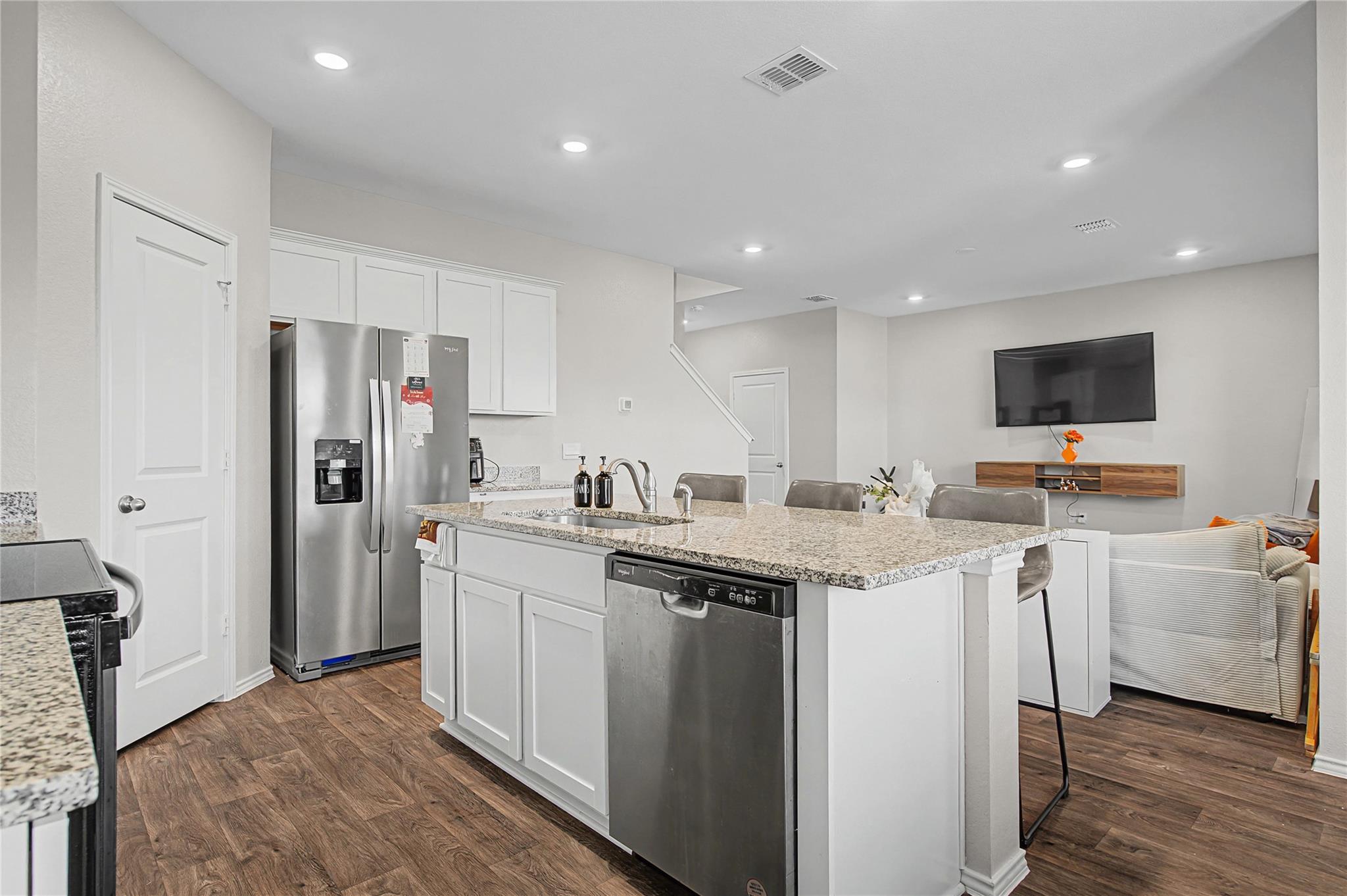 18517 Cremello Dr # B, Manor, TX 78653