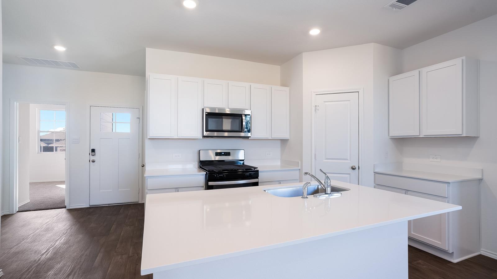 127 ORANGE FLAME Blvd, Uhland, TX 78640