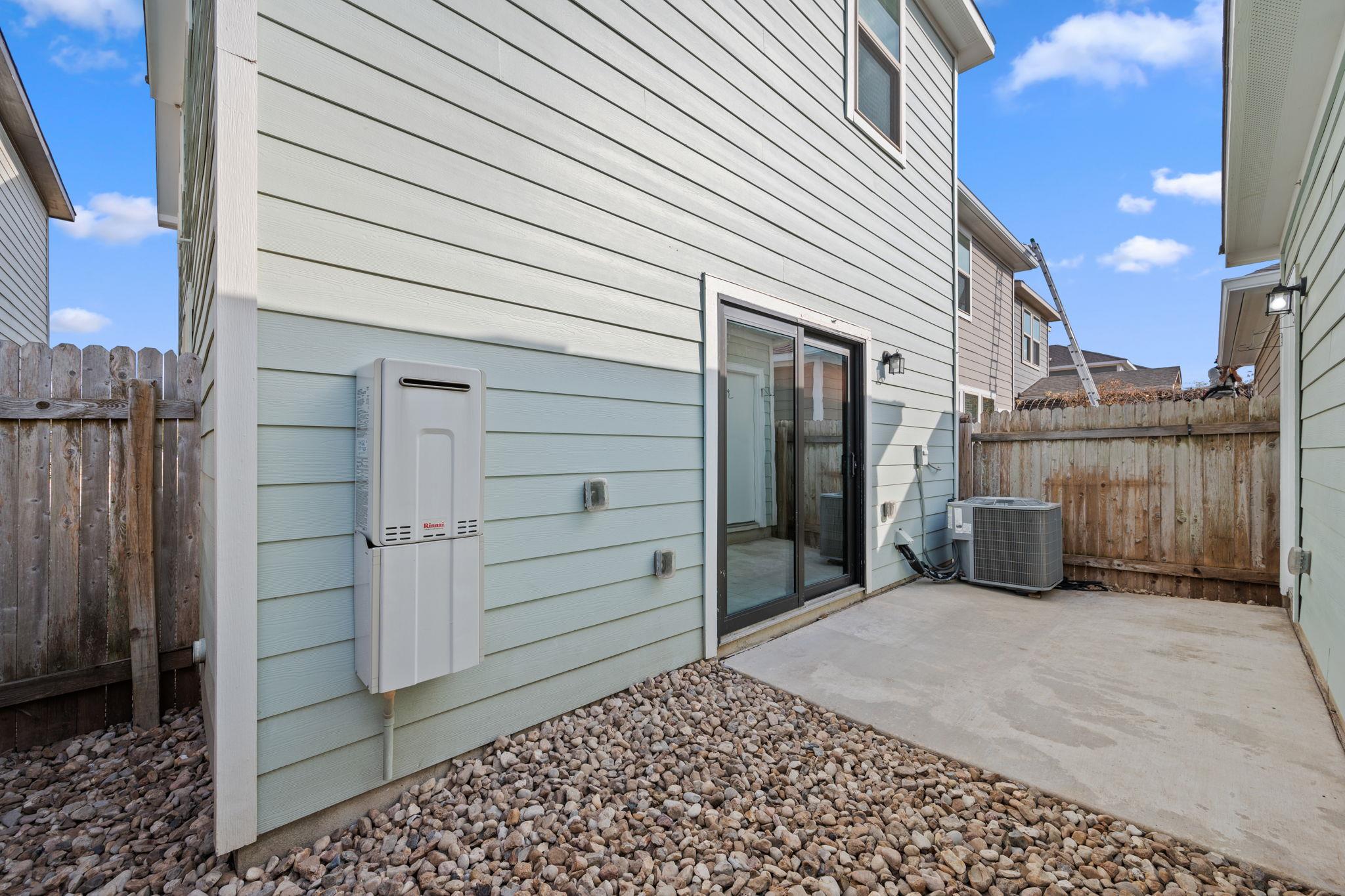 1809 Artesian Springs Xing, Leander, TX 78641