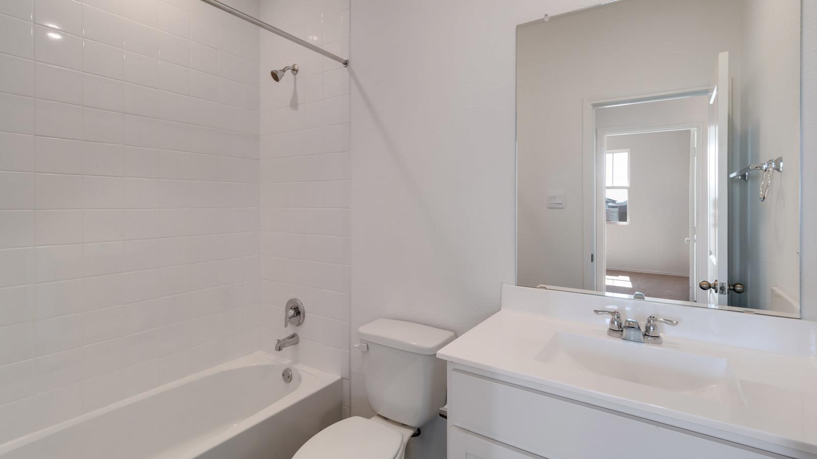 140 ORANGE FLAME Blvd, Uhland, TX 78640