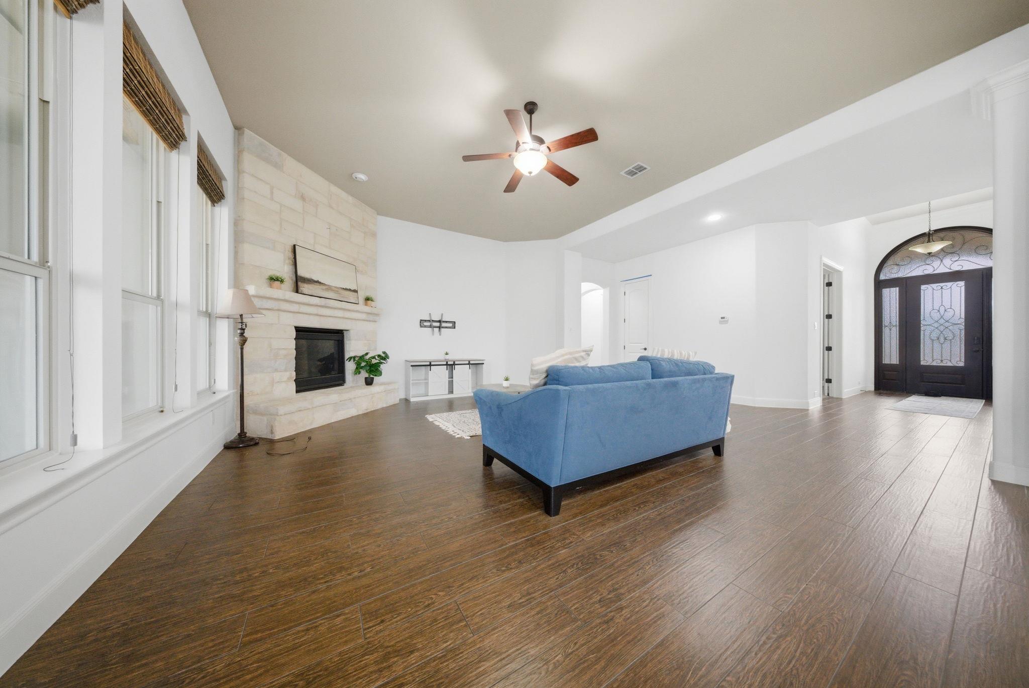 728 Deer Run Way Way, New Braunfels, TX 78132