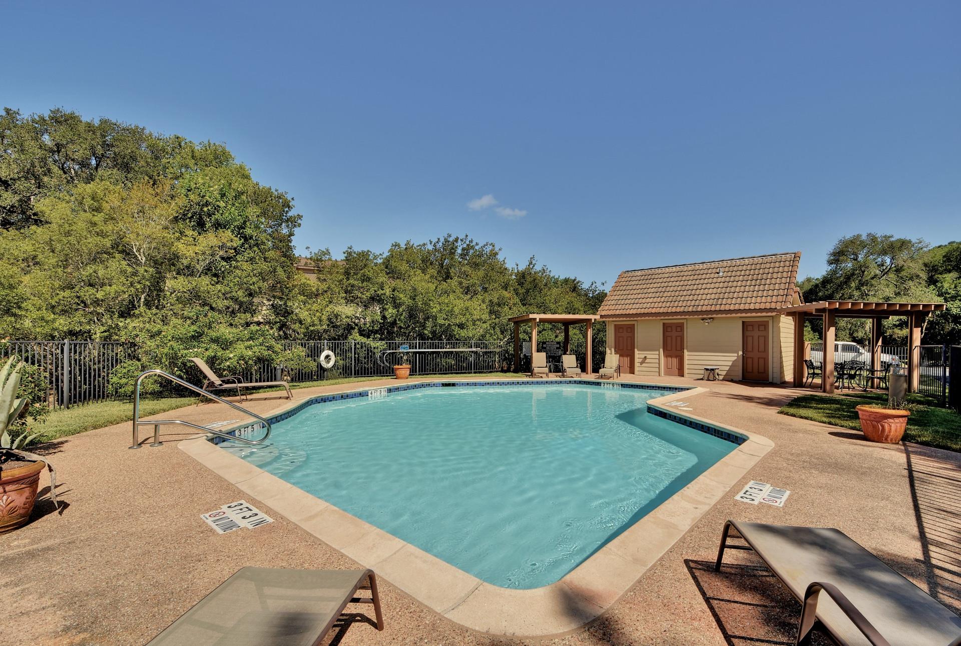 6820 N Cypress Pt # 33, Austin, TX 78746