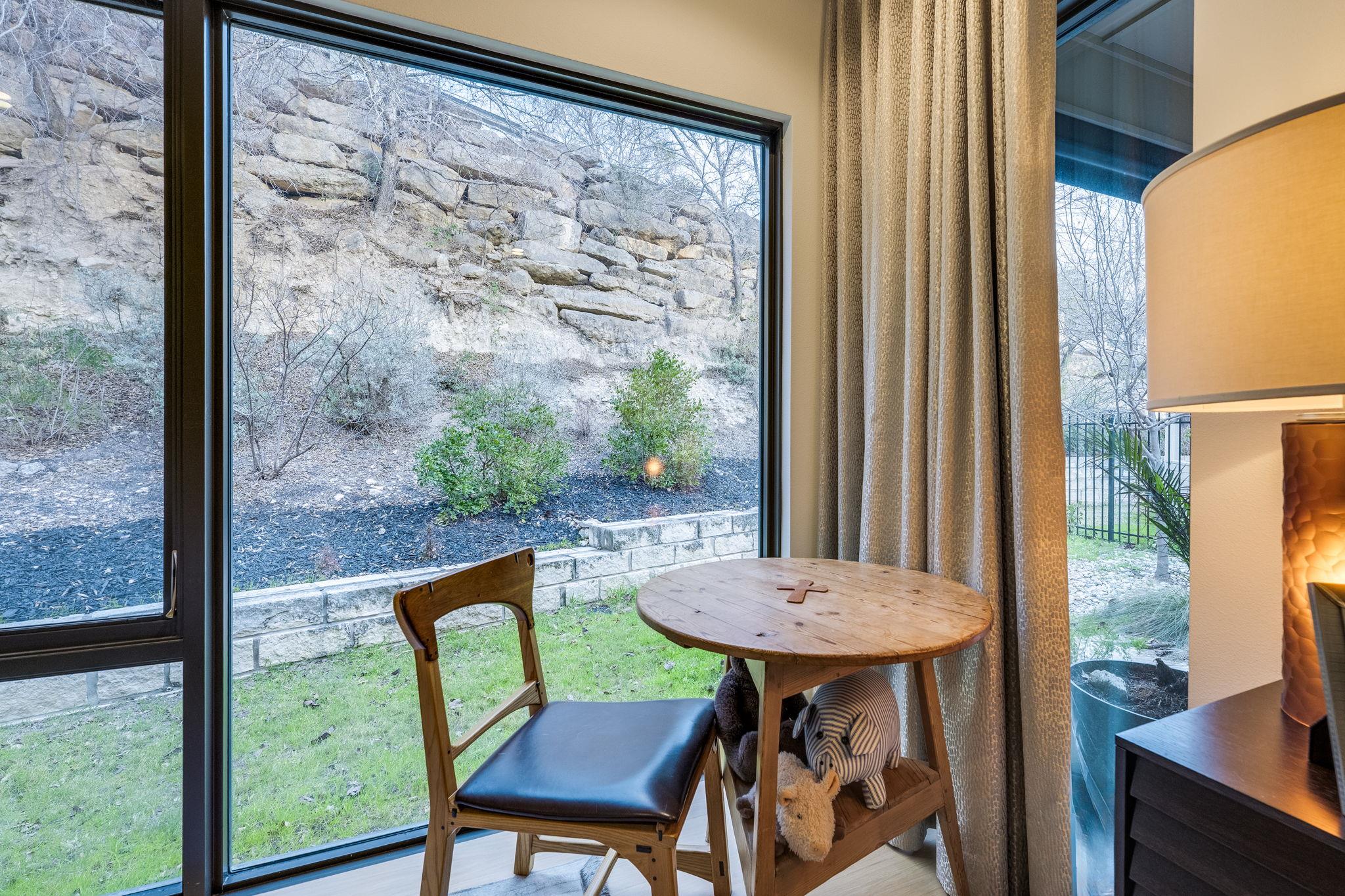 6820 N Cypress Pt # 33, Austin, TX 78746