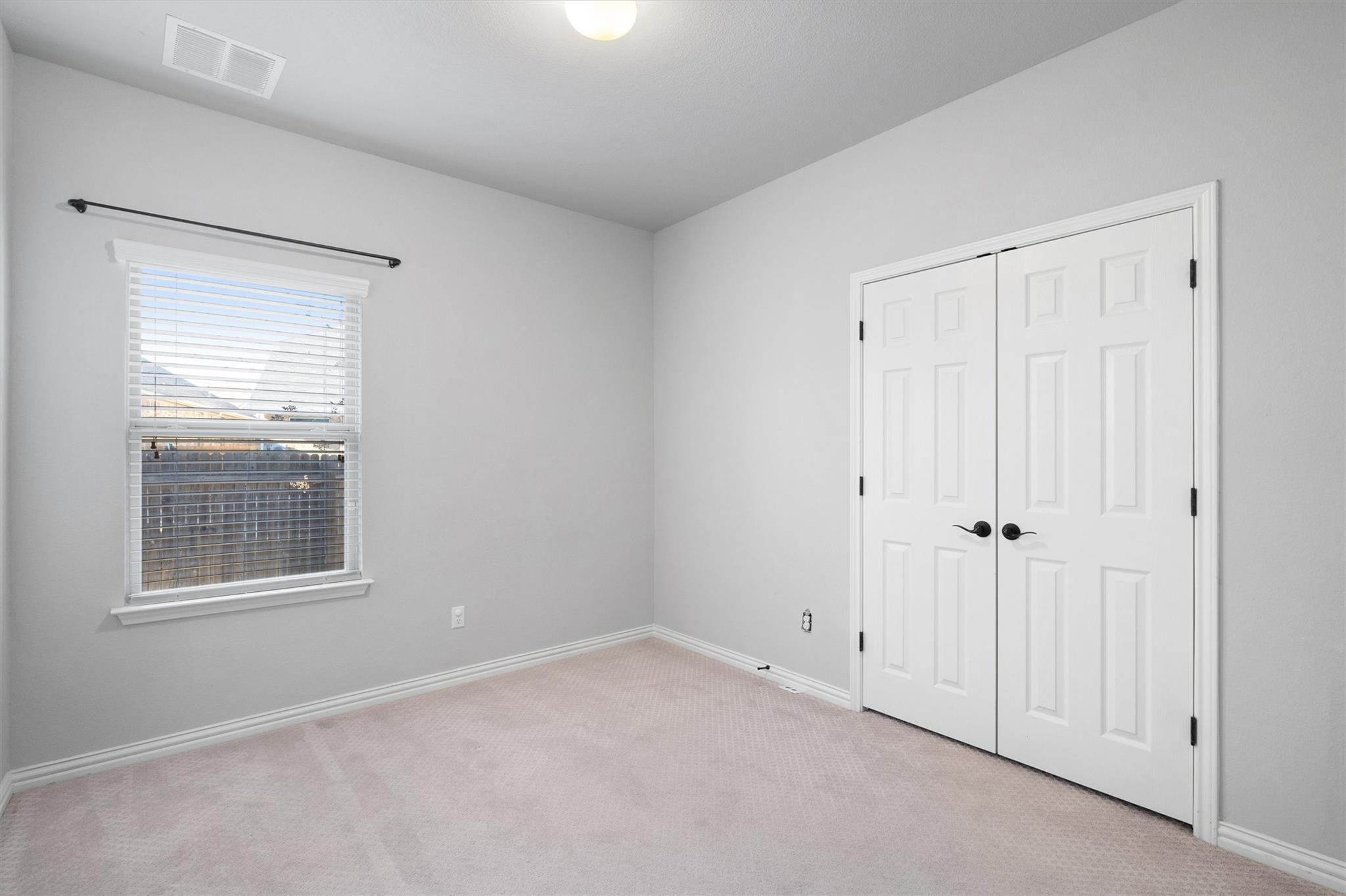 1413 Amarone Dr, Leander, TX 78641