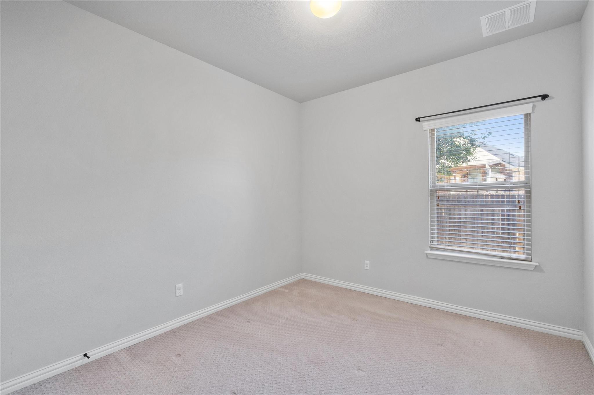 1413 Amarone Dr, Leander, TX 78641