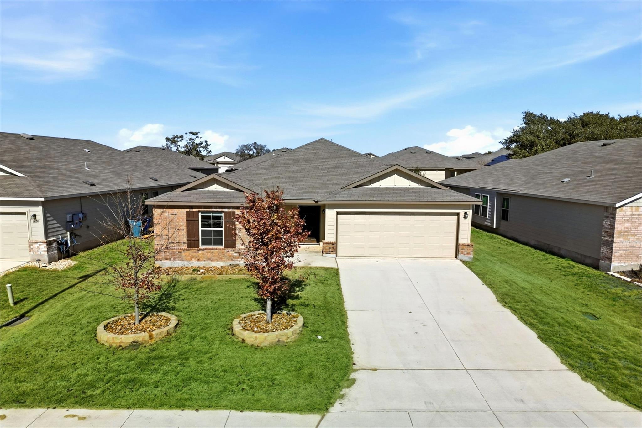 1132 Amber Lake, Seguin, TX 78155