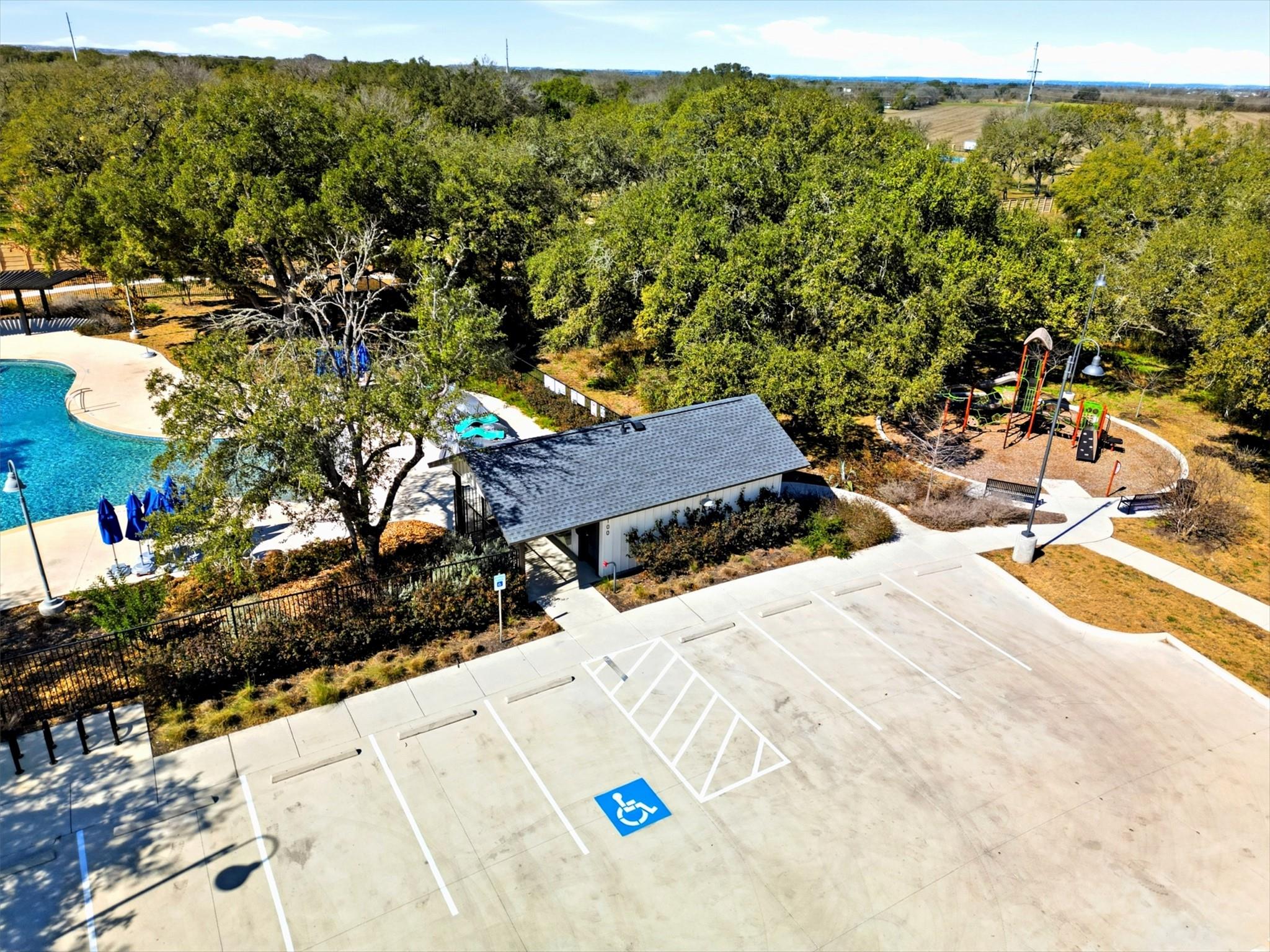 1132 Amber Lake, Seguin, TX 78155