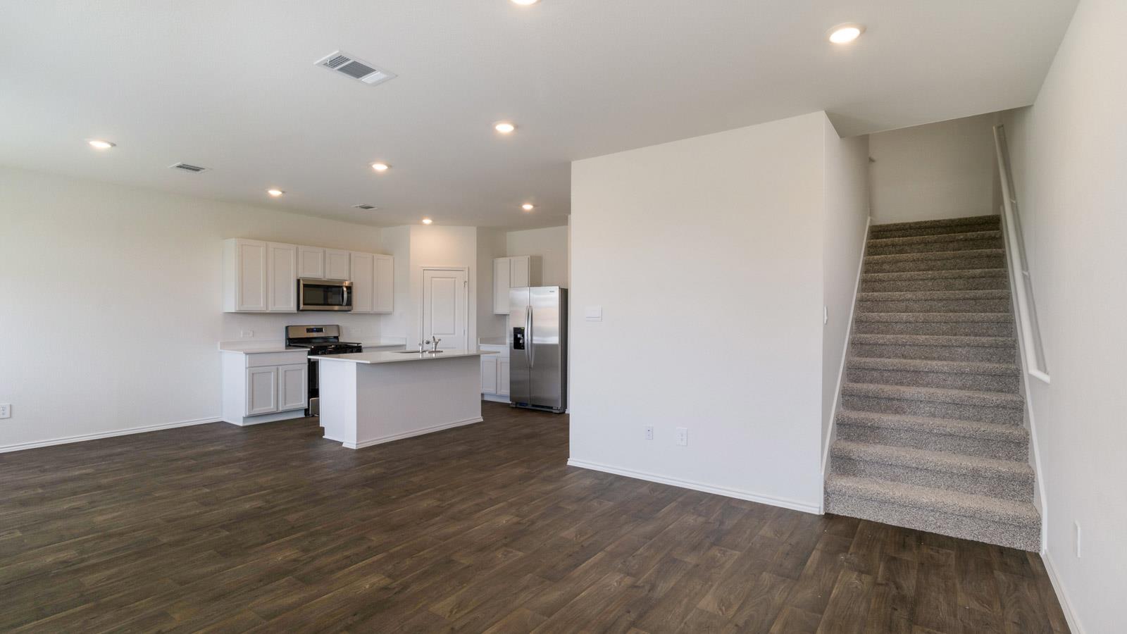 141 ORANGE FLAME Blvd, Uhland, TX 78640