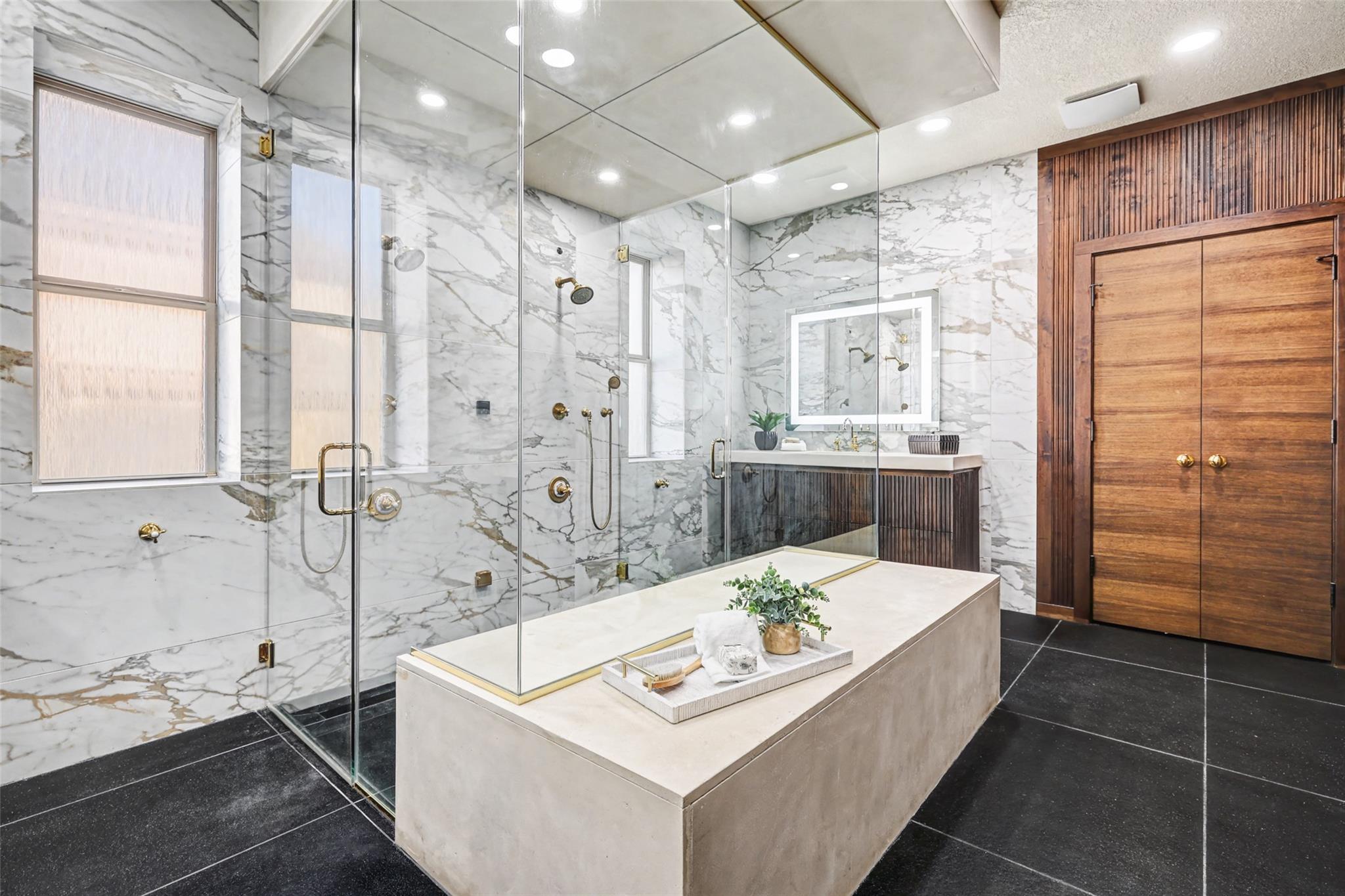 808 Horseback Hollow Dr, Austin, TX 78732