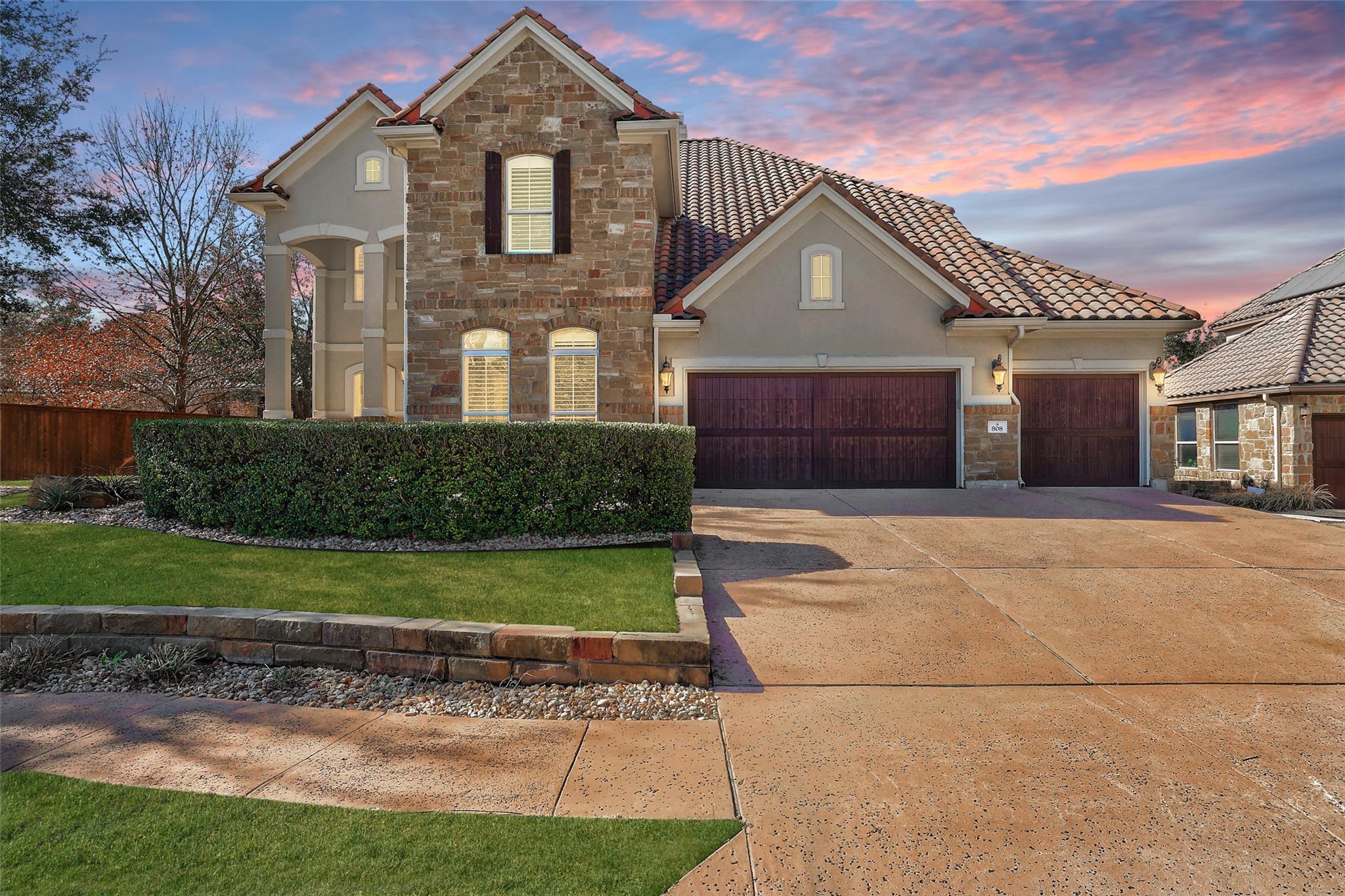 808 Horseback Hollow Dr, Austin, TX 78732