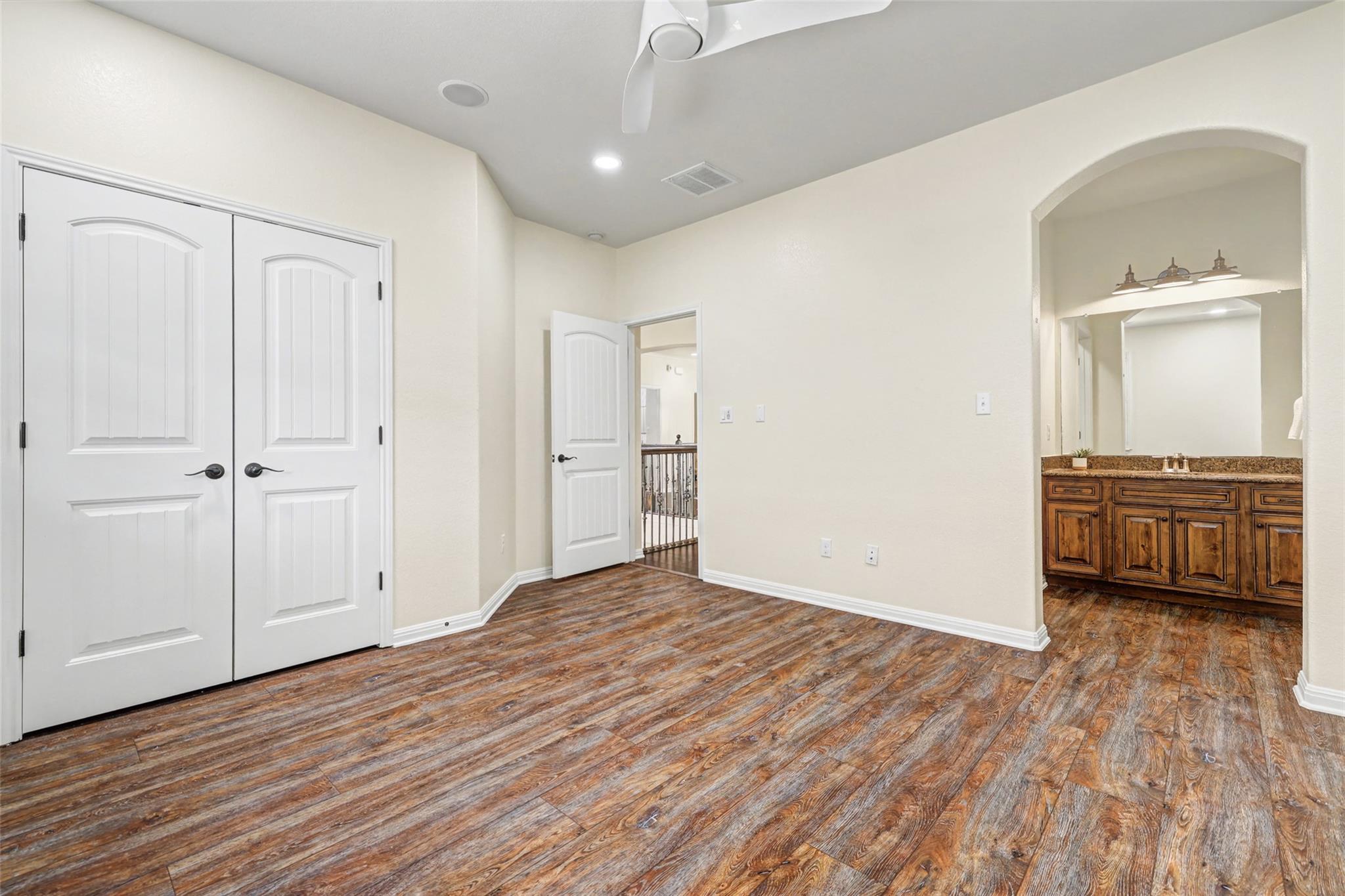 808 Horseback Hollow Dr, Austin, TX 78732