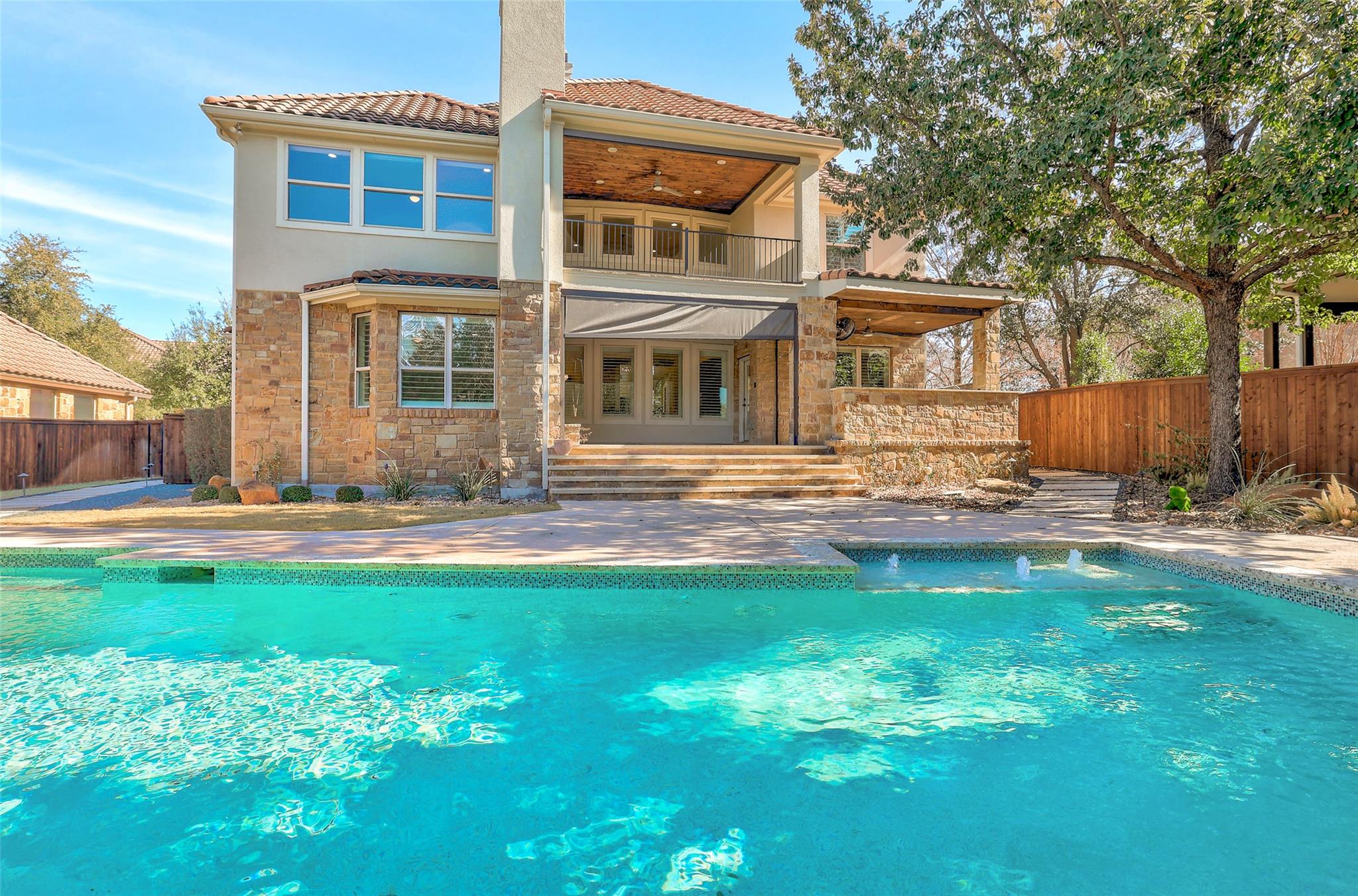 808 Horseback Hollow Dr, Austin, TX 78732