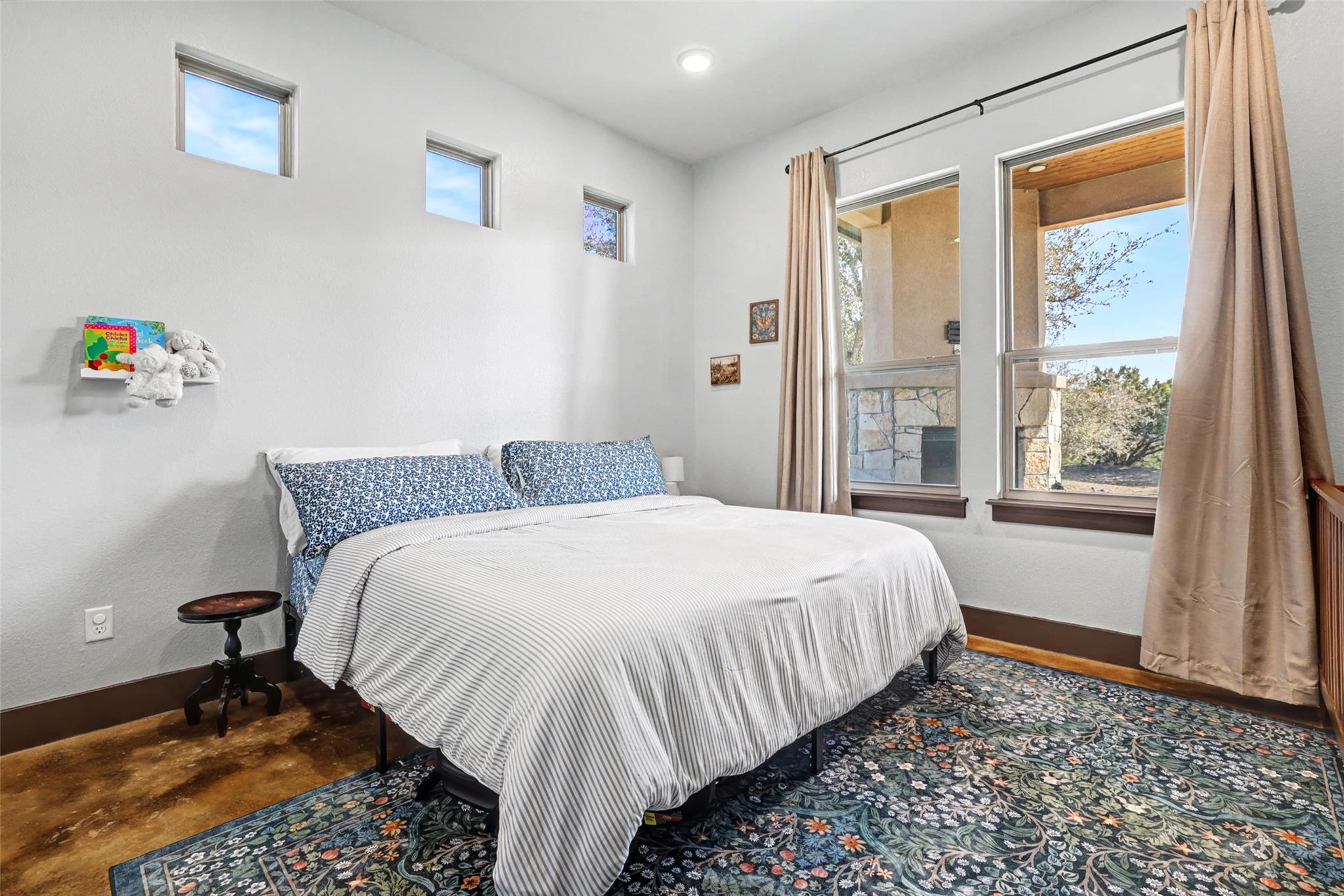 329 Esperanza Petal Pass, Liberty Hill, TX 78642