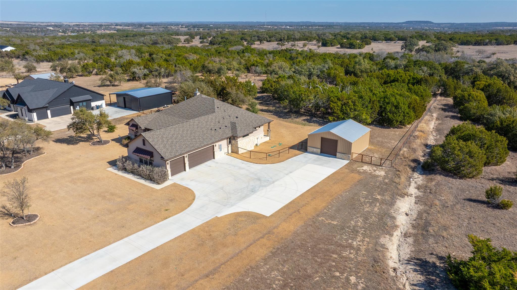 329 Esperanza Petal Pass, Liberty Hill, TX 78642