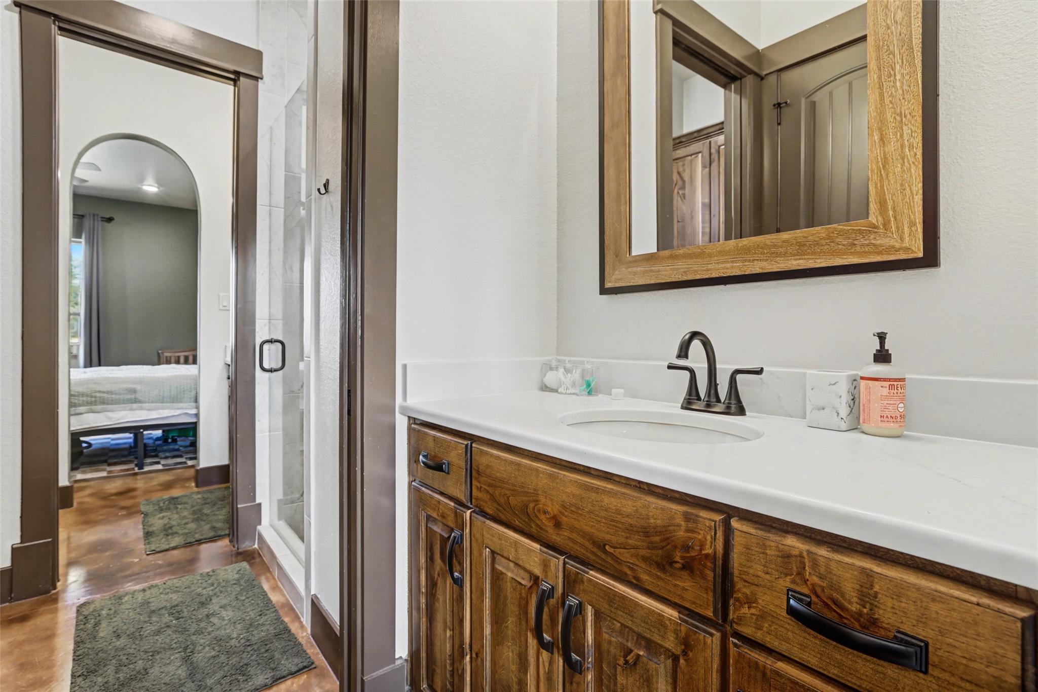 329 Esperanza Petal Pass, Liberty Hill, TX 78642