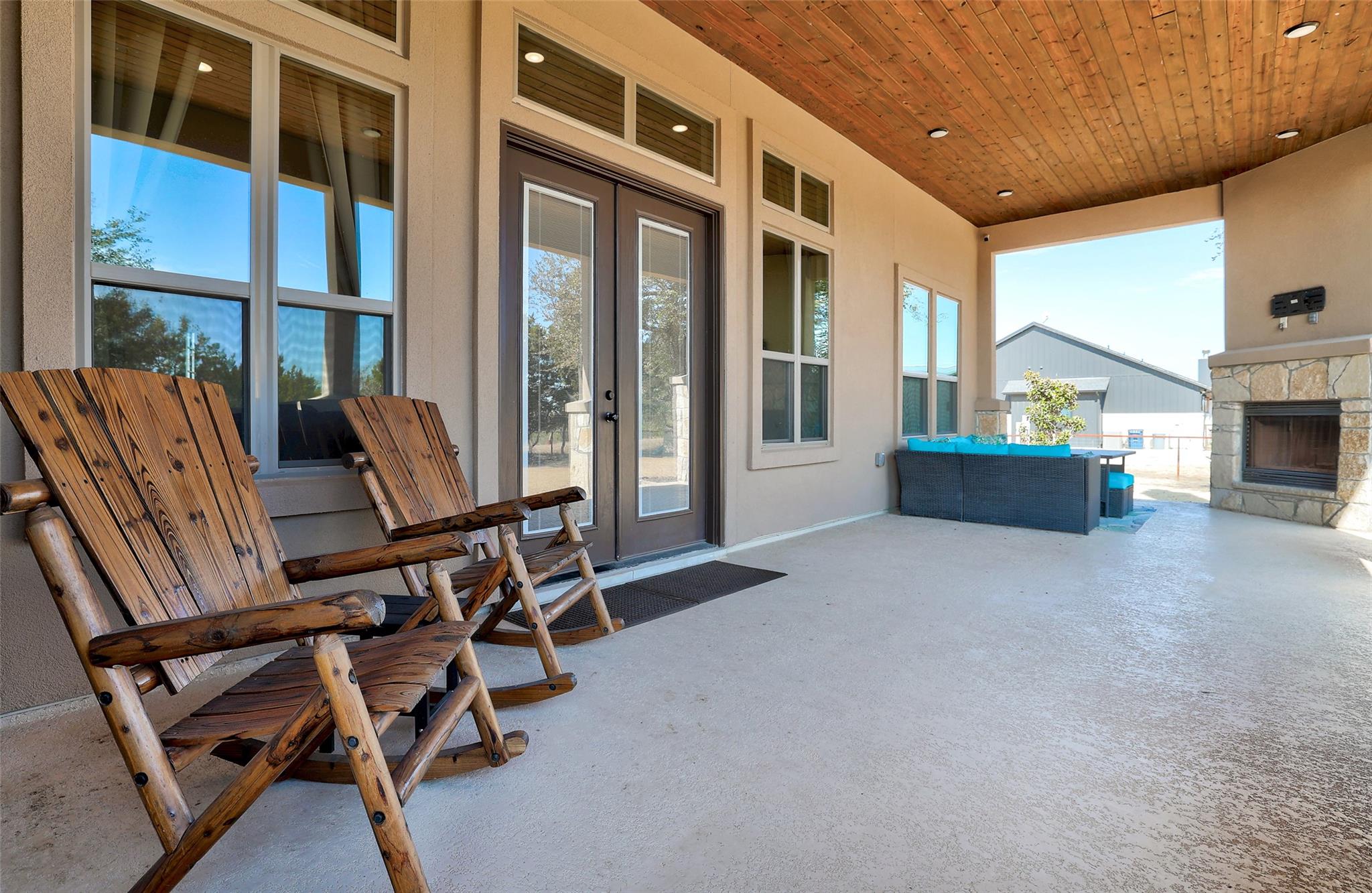 329 Esperanza Petal Pass, Liberty Hill, TX 78642