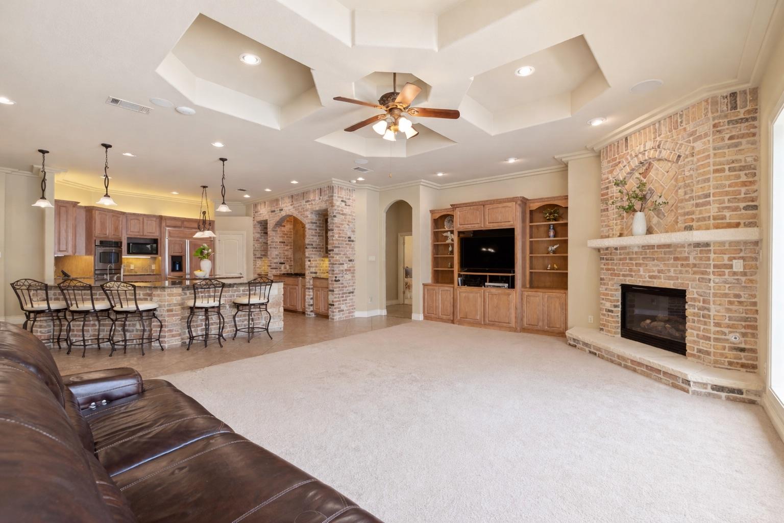 205 W Majestic Oak Ln, Georgetown, TX 78633