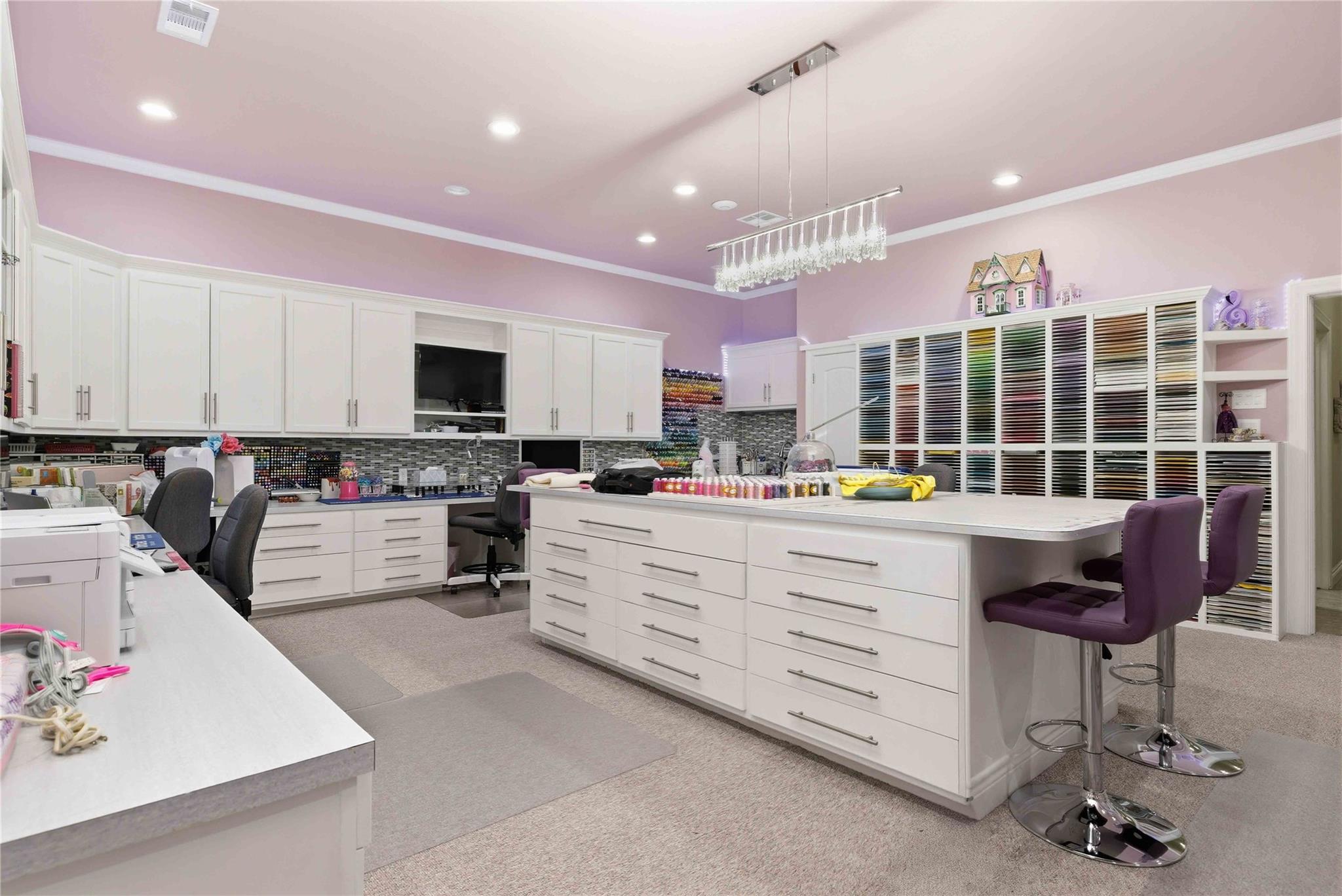 205 W Majestic Oak Ln, Georgetown, TX 78633