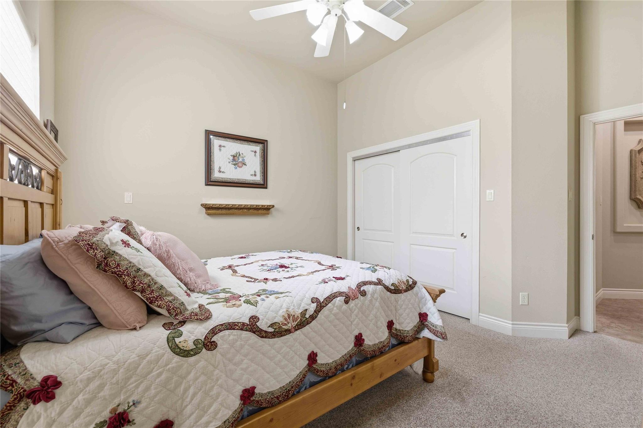 205 W Majestic Oak Ln, Georgetown, TX 78633